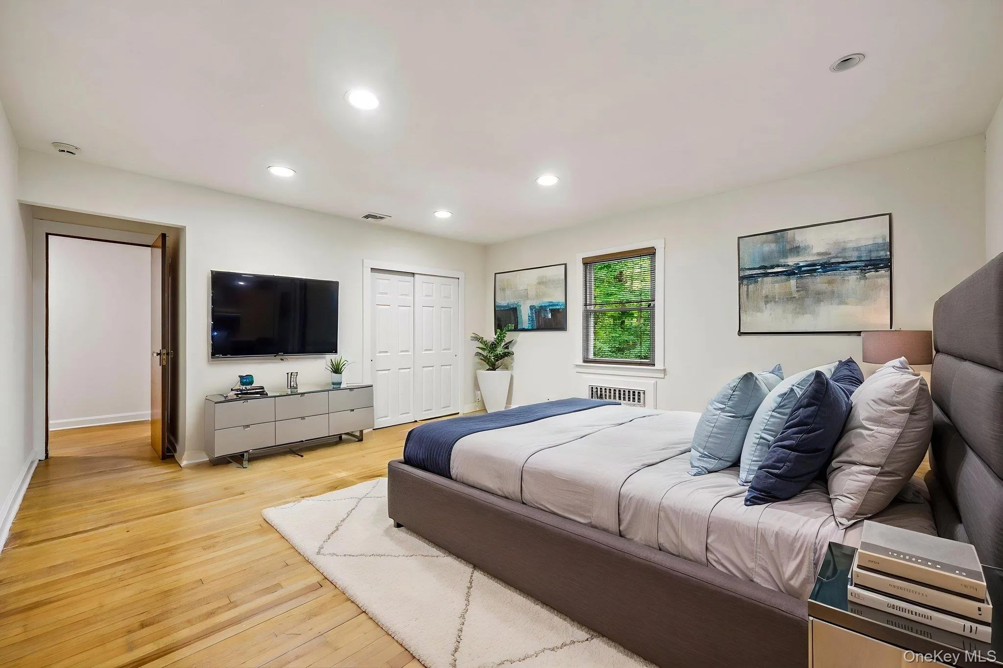 40 Timberpoint Drive, Huntington, NY, 4 Bedrooms Bedrooms, 9 Rooms Rooms,2 BathroomsBathrooms,Residential,For Rent,Timberpoint,0,1008114 40 Timberpoint Drive, Huntington, NY, 4 Bedrooms Bedrooms, 9 Rooms Rooms,2 BathroomsBathrooms,Residential,For Rent,Timberpoint,0,1008114