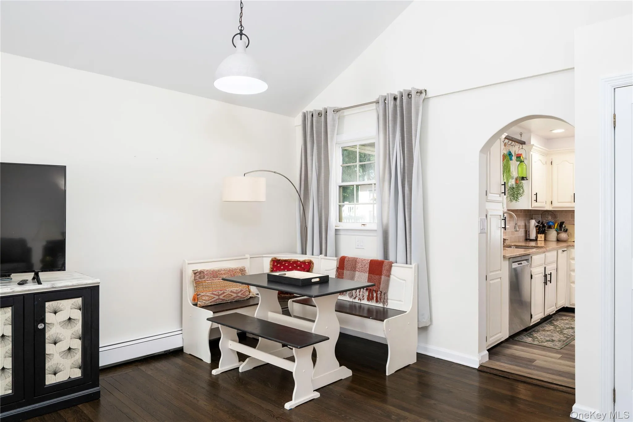 2897 Hyatt Street, Yorktown, NY, 2 Bedrooms Bedrooms, 8 Rooms Rooms,2 BathroomsBathrooms,Residential,For Rent,Hyatt,0,1008119 2897 Hyatt Street, Yorktown, NY, 2 Bedrooms Bedrooms, 8 Rooms Rooms,2 BathroomsBathrooms,Residential,For Rent,Hyatt,0,1008119