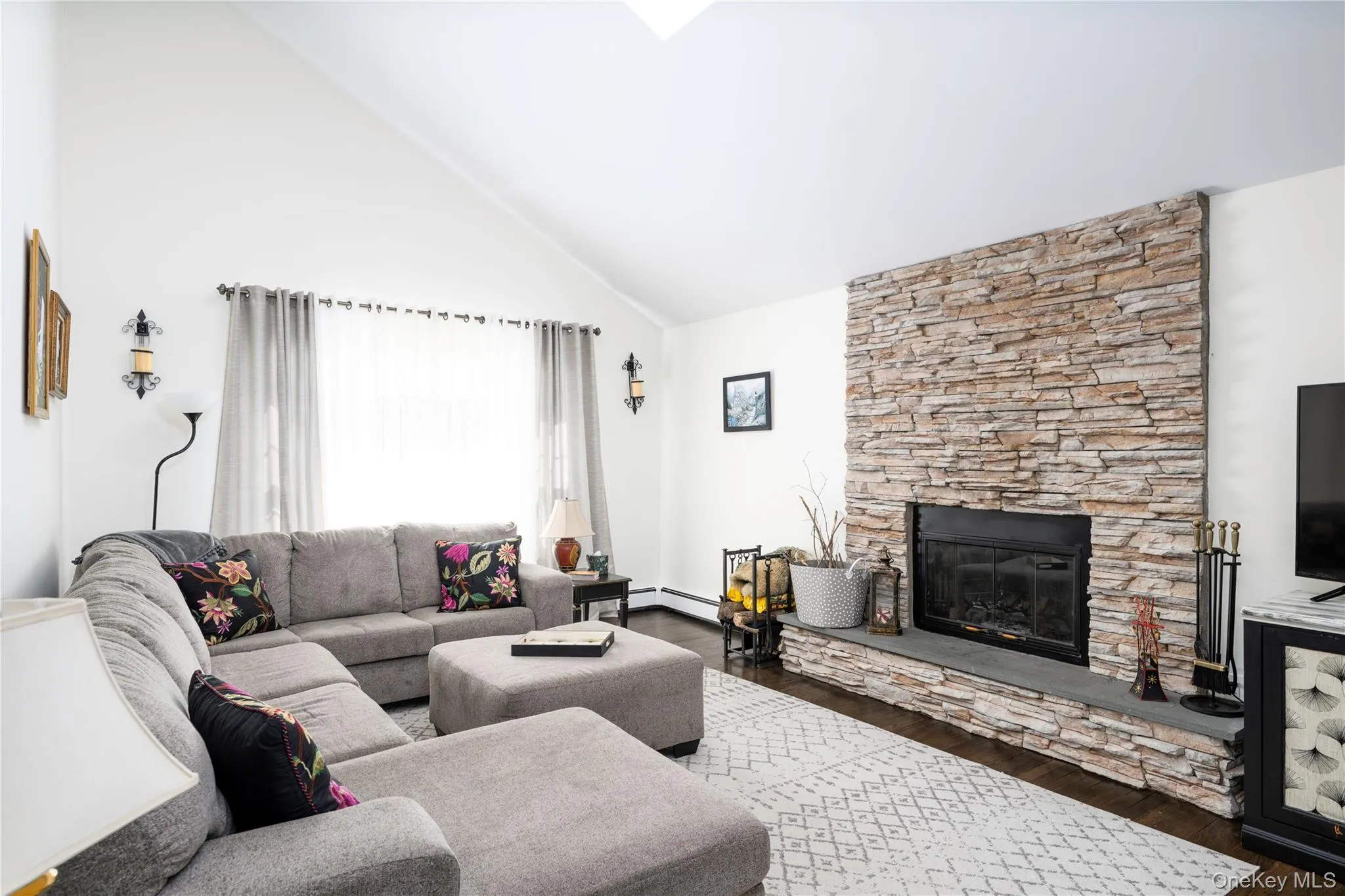 2897 Hyatt Street, Yorktown, NY, 2 Bedrooms Bedrooms, 8 Rooms Rooms,2 BathroomsBathrooms,Residential,For Rent,Hyatt,0,1008119 2897 Hyatt Street, Yorktown, NY, 2 Bedrooms Bedrooms, 8 Rooms Rooms,2 BathroomsBathrooms,Residential,For Rent,Hyatt,0,1008119