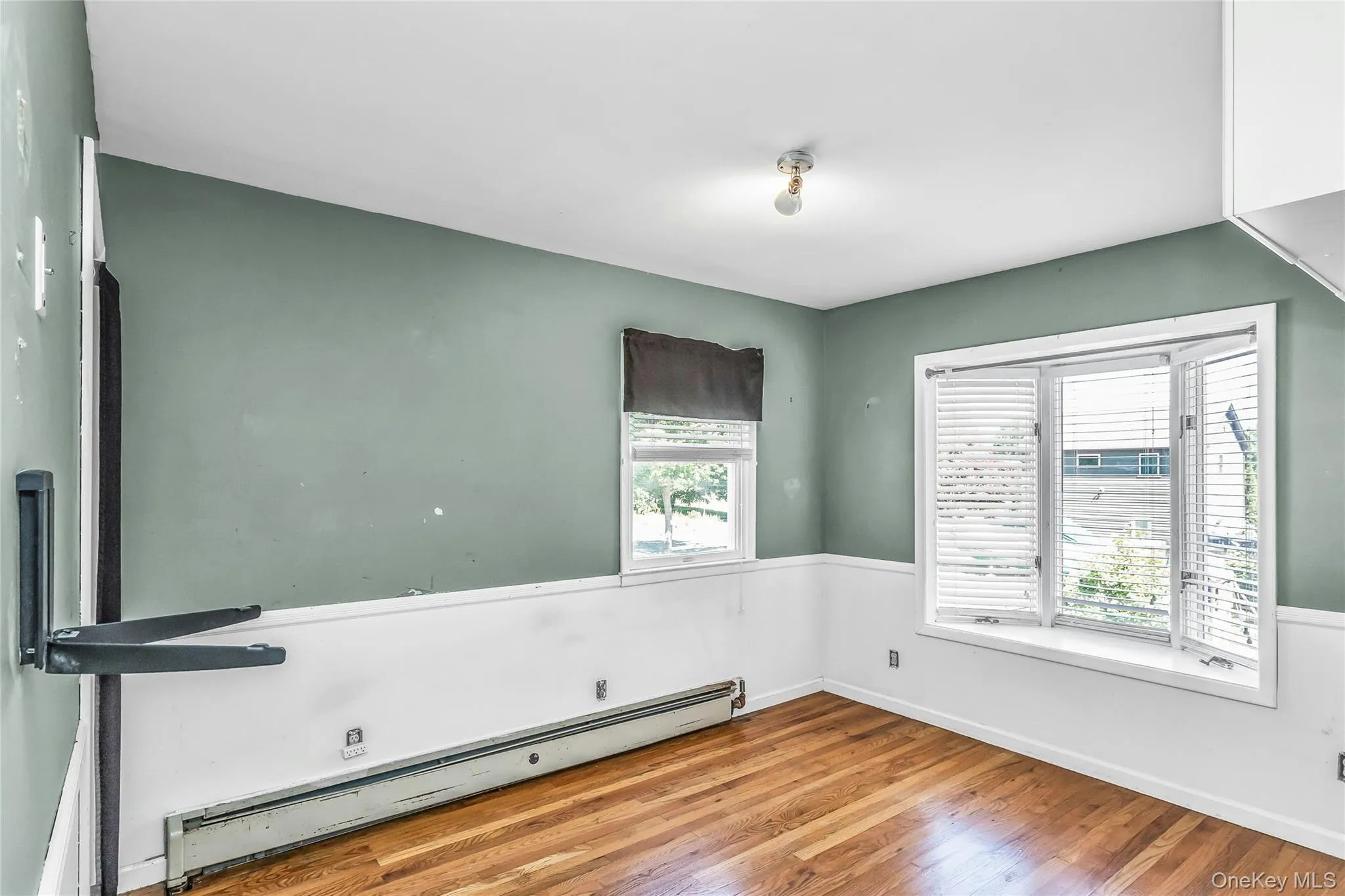 735 Muncey Road, Islip, NY, 4 Bedrooms Bedrooms, 8 Rooms Rooms,2 BathroomsBathrooms,Residential,For Rent,Muncey,0,1008120 735 Muncey Road, Islip, NY, 4 Bedrooms Bedrooms, 8 Rooms Rooms,2 BathroomsBathrooms,Residential,For Rent,Muncey,0,1008120