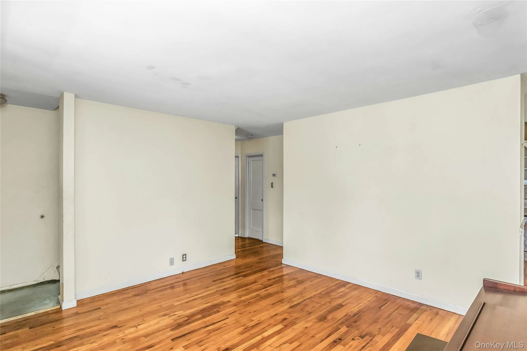 735 Muncey Road, Islip, NY, 4 Bedrooms Bedrooms, 8 Rooms Rooms,2 BathroomsBathrooms,Residential,For Rent,Muncey,0,1008120 735 Muncey Road, Islip, NY, 4 Bedrooms Bedrooms, 8 Rooms Rooms,2 BathroomsBathrooms,Residential,For Rent,Muncey,0,1008120