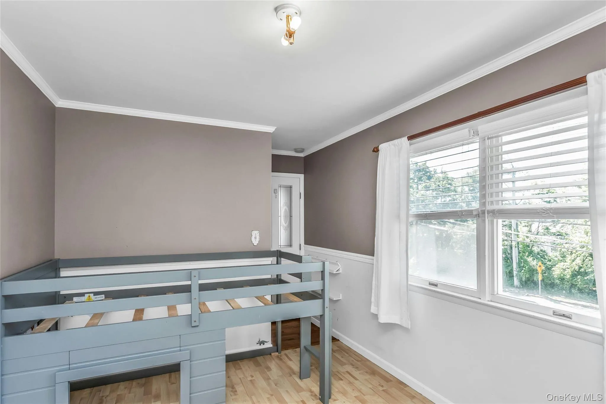 735 Muncey Road, Islip, NY, 4 Bedrooms Bedrooms, 8 Rooms Rooms,2 BathroomsBathrooms,Residential,For Rent,Muncey,0,1008120 735 Muncey Road, Islip, NY, 4 Bedrooms Bedrooms, 8 Rooms Rooms,2 BathroomsBathrooms,Residential,For Rent,Muncey,0,1008120