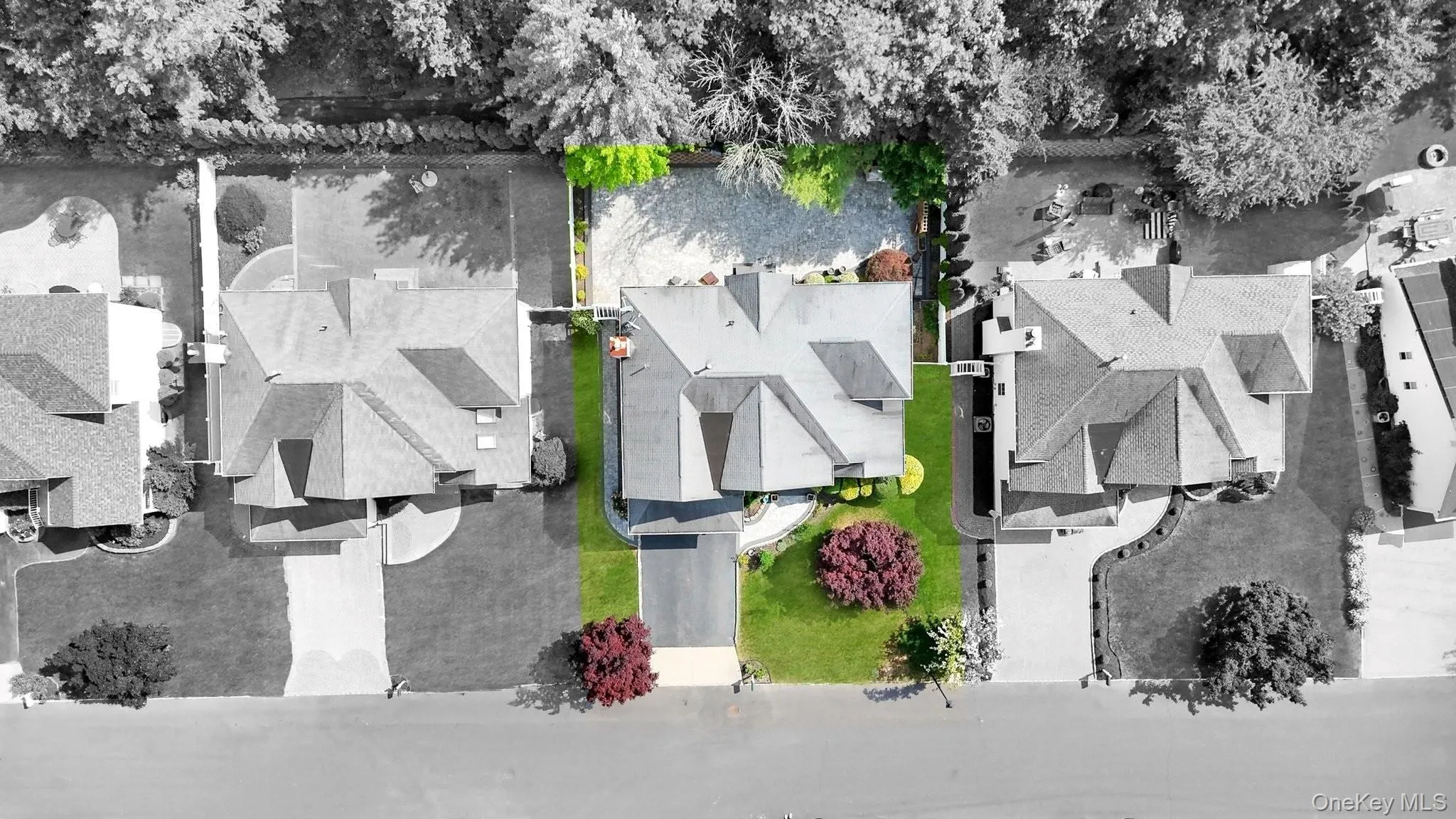 33 Peachtree Court, Brookhaven, NY, 4 Bedrooms Bedrooms, 8 Rooms Rooms,2 BathroomsBathrooms,Residential,For Rent,Peachtree,0,1008124 33 Peachtree Court, Brookhaven, NY, 4 Bedrooms Bedrooms, 8 Rooms Rooms,2 BathroomsBathrooms,Residential,For Rent,Peachtree,0,1008124