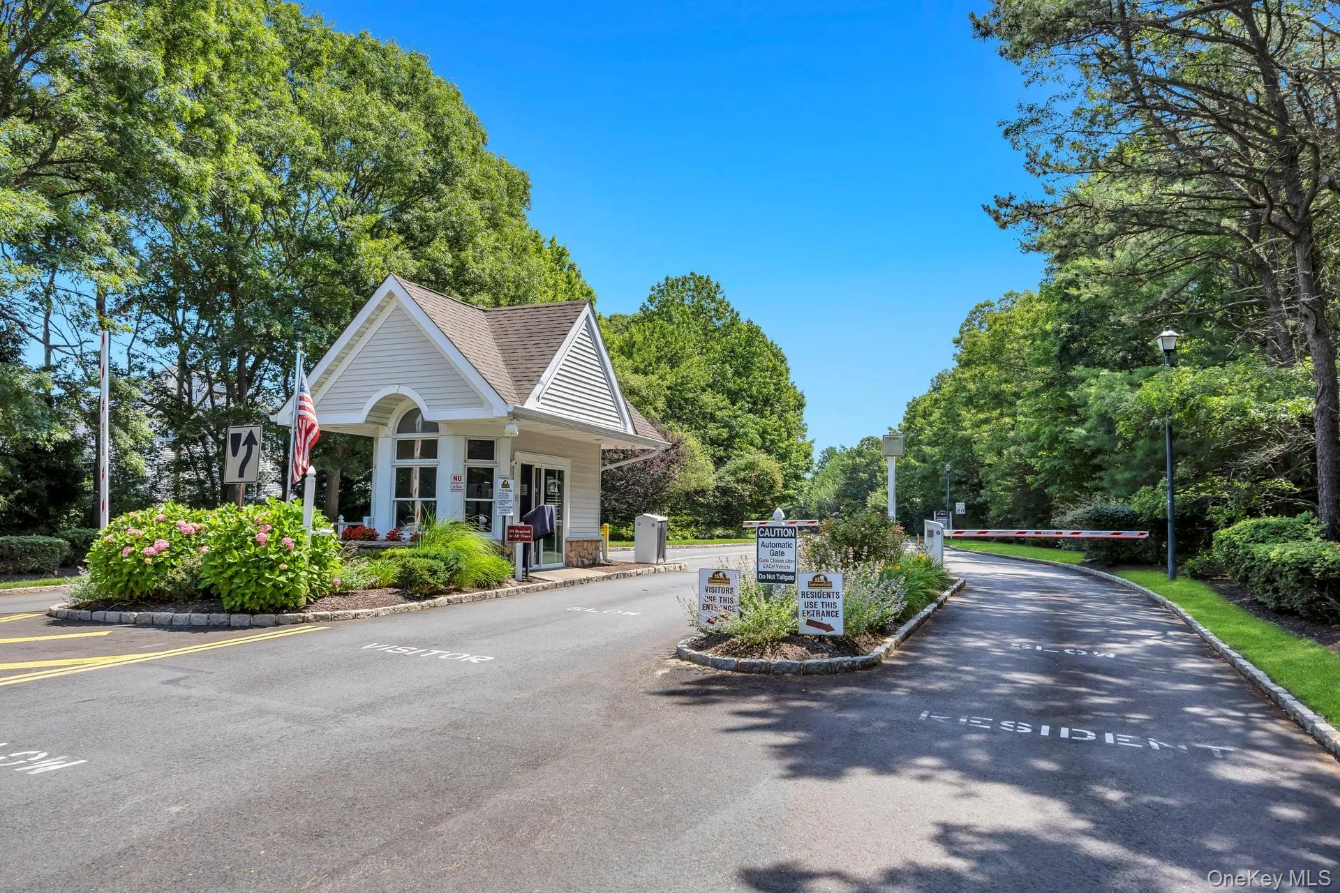 33 Peachtree Court, Brookhaven, NY, 4 Bedrooms Bedrooms, 8 Rooms Rooms,2 BathroomsBathrooms,Residential,For Rent,Peachtree,0,1008124 33 Peachtree Court, Brookhaven, NY, 4 Bedrooms Bedrooms, 8 Rooms Rooms,2 BathroomsBathrooms,Residential,For Rent,Peachtree,0,1008124