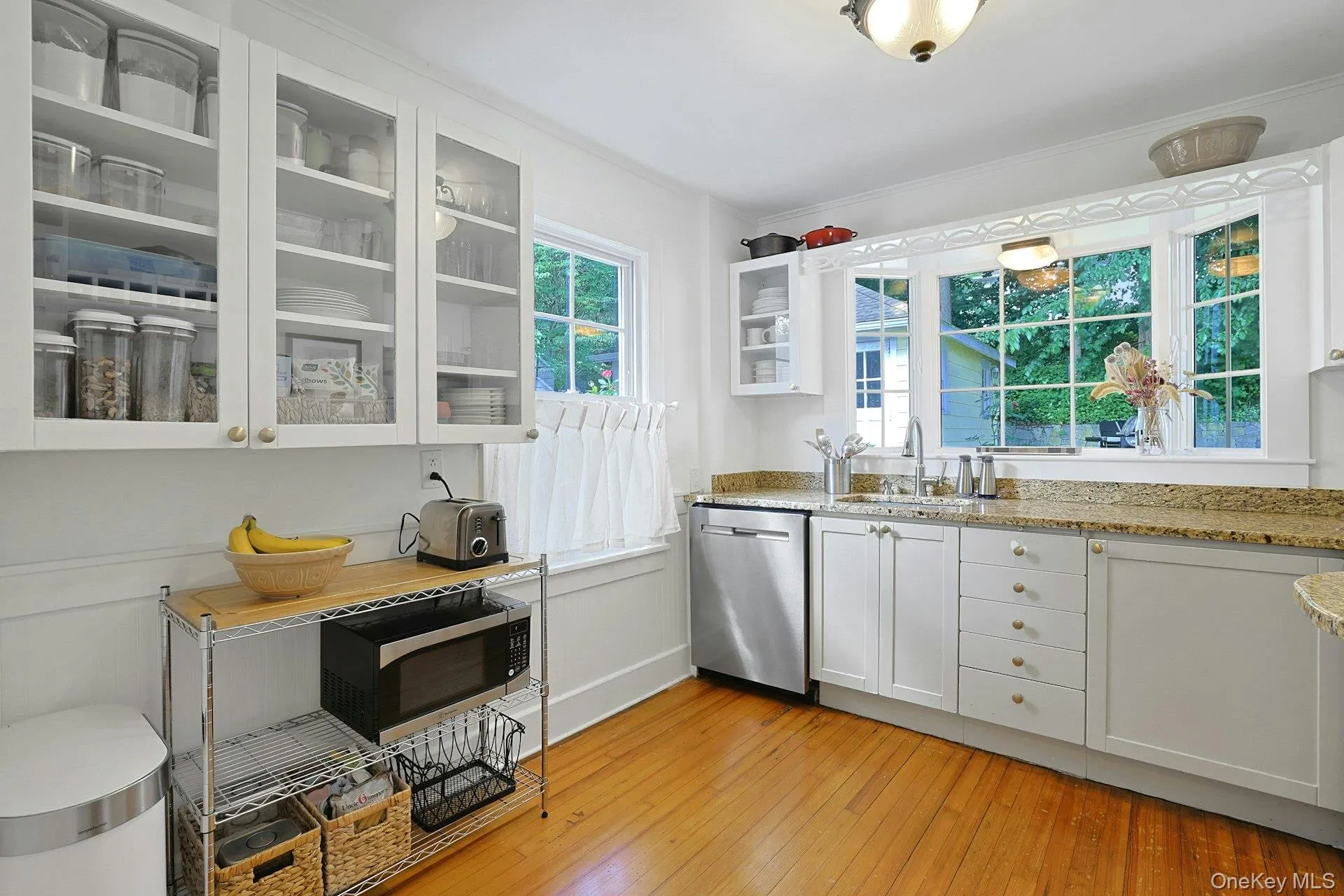 12 North Street, Bedford, NY, 3 Bedrooms Bedrooms, 6 Rooms Rooms,1 BathroomBathrooms,Residential,For Rent,North,0,1008125 12 North Street, Bedford, NY, 3 Bedrooms Bedrooms, 6 Rooms Rooms,1 BathroomBathrooms,Residential,For Rent,North,0,1008125