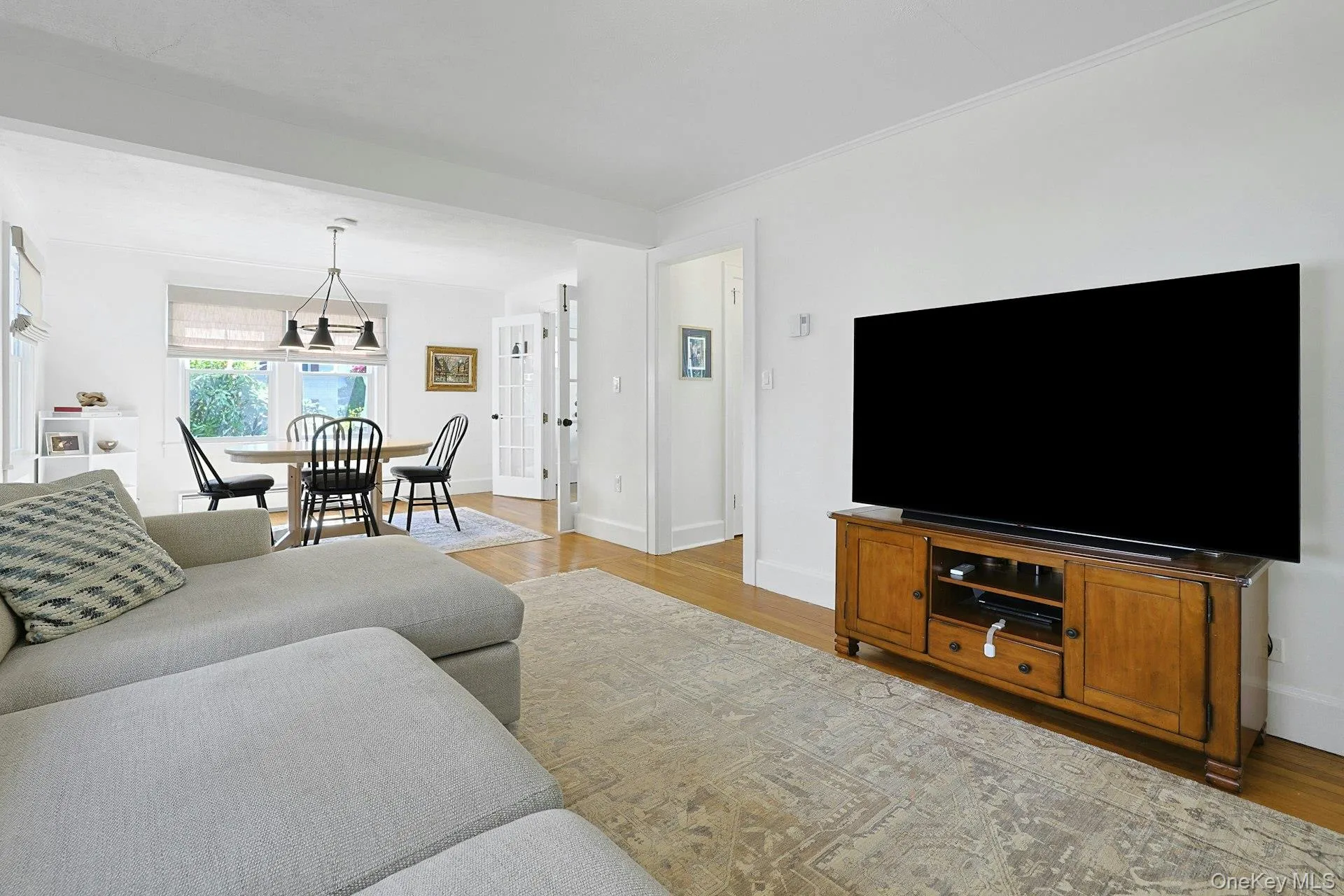 12 North Street, Bedford, NY, 3 Bedrooms Bedrooms, 6 Rooms Rooms,1 BathroomBathrooms,Residential,For Rent,North,0,1008125 12 North Street, Bedford, NY, 3 Bedrooms Bedrooms, 6 Rooms Rooms,1 BathroomBathrooms,Residential,For Rent,North,0,1008125