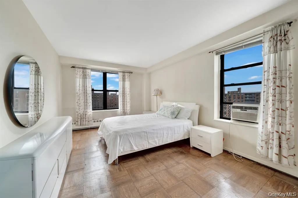 61-15 98th Street, New York, NY, 2 Bedrooms Bedrooms, 4 Rooms Rooms,1 BathroomBathrooms,Residential,For Rent,98th,0,1008128 61-15 98th Street, New York, NY, 2 Bedrooms Bedrooms, 4 Rooms Rooms,1 BathroomBathrooms,Residential,For Rent,98th,0,1008128