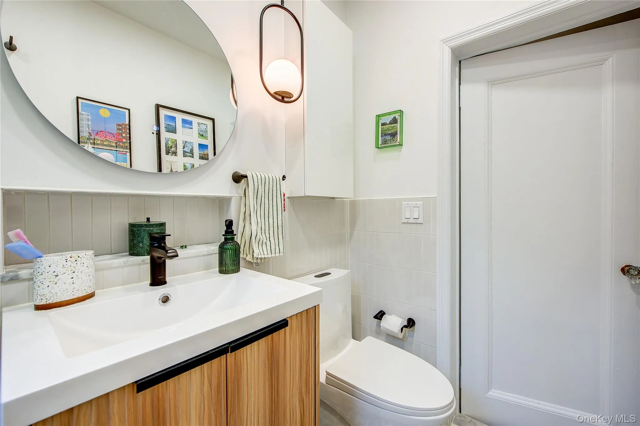 35-15 78th Street, New York, NY, 1 Bedroom Bedrooms, 4 Rooms Rooms,1 BathroomBathrooms,Residential,For Rent,78th,0,1008129 35-15 78th Street, New York, NY, 1 Bedroom Bedrooms, 4 Rooms Rooms,1 BathroomBathrooms,Residential,For Rent,78th,0,1008129