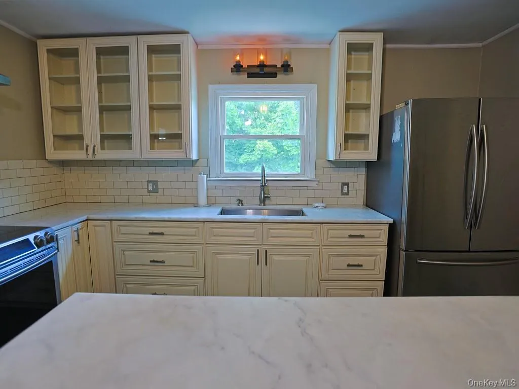 1414 Us Highway 6, Greenville, NY, 3 Bedrooms Bedrooms, 7 Rooms Rooms,1 BathroomBathrooms,Residential,For Rent,Us Highway 6,0,1008130 1414 Us Highway 6, Greenville, NY, 3 Bedrooms Bedrooms, 7 Rooms Rooms,1 BathroomBathrooms,Residential,For Rent,Us Highway 6,0,1008130