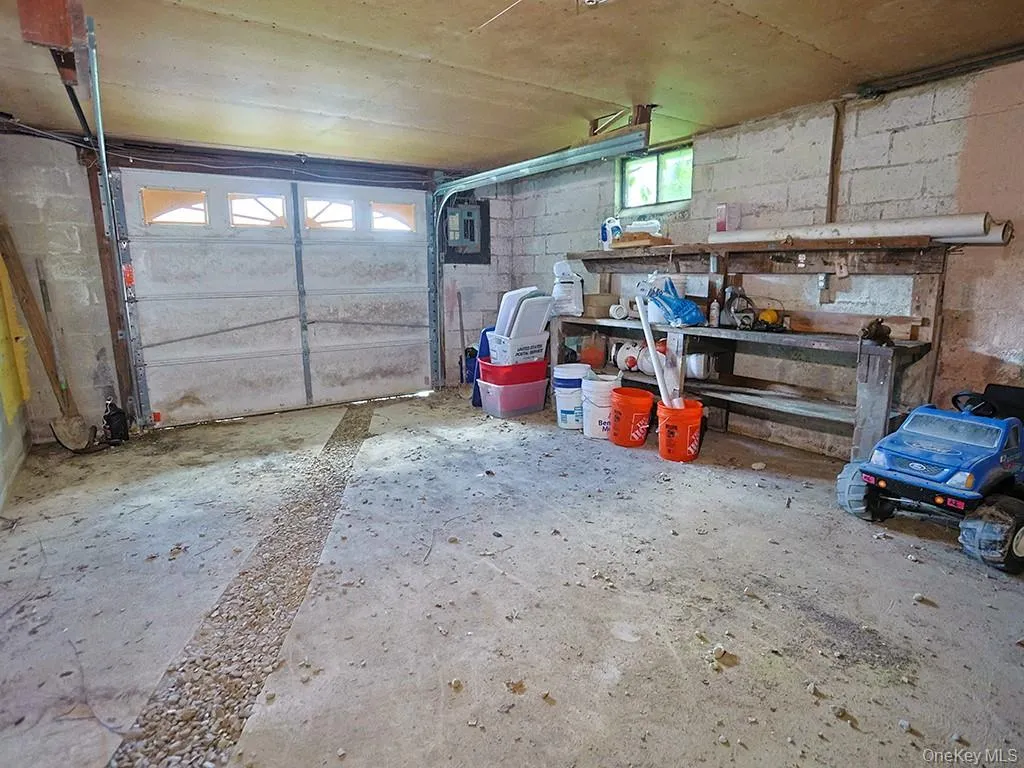 1414 Us Highway 6, Greenville, NY, 3 Bedrooms Bedrooms, 7 Rooms Rooms,1 BathroomBathrooms,Residential,For Rent,Us Highway 6,0,1008130 1414 Us Highway 6, Greenville, NY, 3 Bedrooms Bedrooms, 7 Rooms Rooms,1 BathroomBathrooms,Residential,For Rent,Us Highway 6,0,1008130