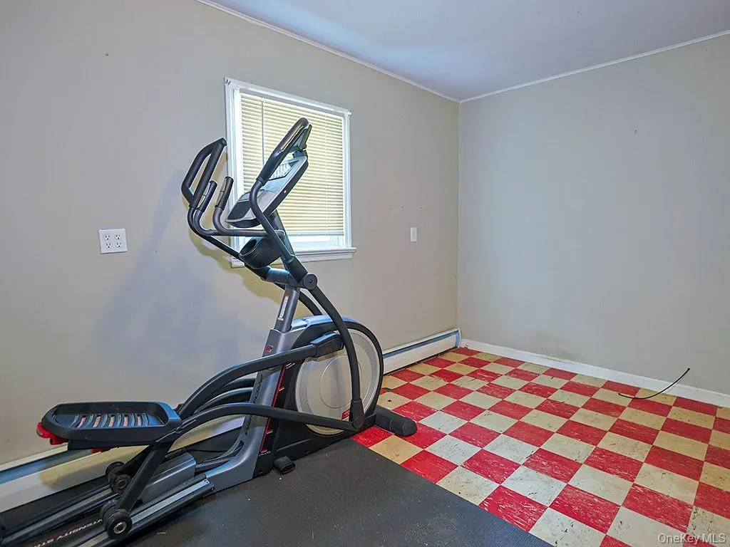 1414 Us Highway 6, Greenville, NY, 3 Bedrooms Bedrooms, 7 Rooms Rooms,1 BathroomBathrooms,Residential,For Rent,Us Highway 6,0,1008130 1414 Us Highway 6, Greenville, NY, 3 Bedrooms Bedrooms, 7 Rooms Rooms,1 BathroomBathrooms,Residential,For Rent,Us Highway 6,0,1008130