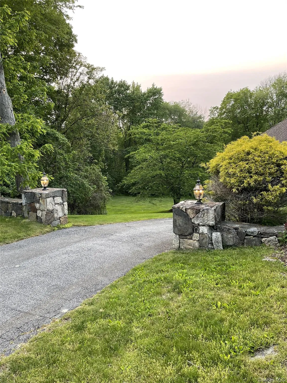236 Hardscrabble Road, North Salem, NY, 5 Bedrooms Bedrooms, 9 Rooms Rooms,4 BathroomsBathrooms,Residential,For Rent,Hardscrabble,0,1008132 236 Hardscrabble Road, North Salem, NY, 5 Bedrooms Bedrooms, 9 Rooms Rooms,4 BathroomsBathrooms,Residential,For Rent,Hardscrabble,0,1008132
