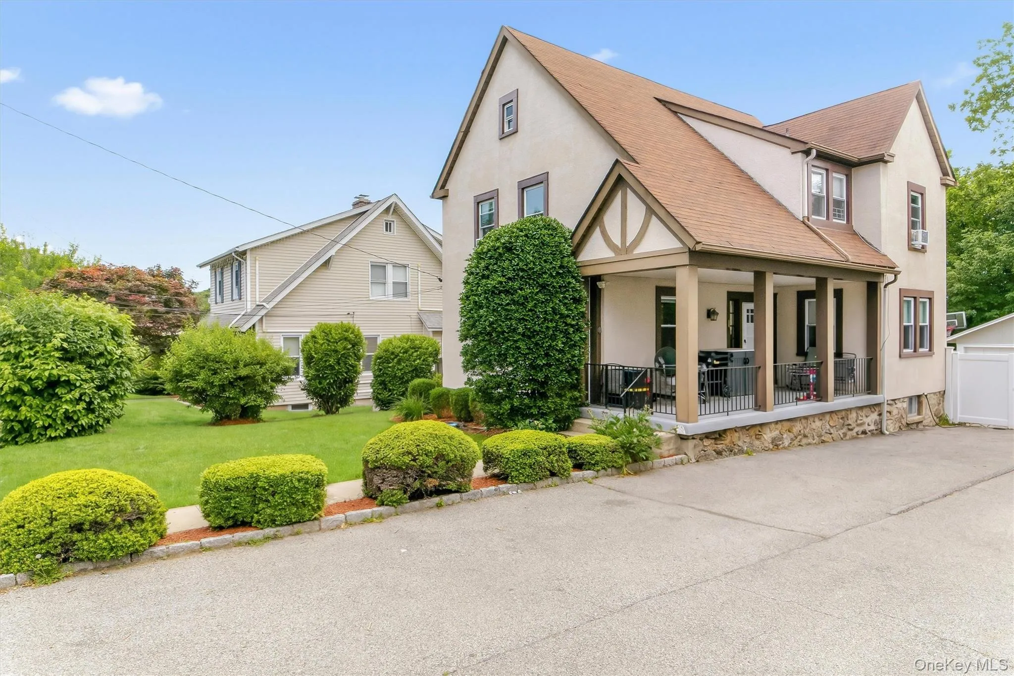 51 Clark Place, Rye City, NY, 4 Bedrooms Bedrooms, 8 Rooms Rooms,1 BathroomBathrooms,Residential,For Rent,Clark,0,1008133 51 Clark Place, Rye City, NY, 4 Bedrooms Bedrooms, 8 Rooms Rooms,1 BathroomBathrooms,Residential,For Rent,Clark,0,1008133