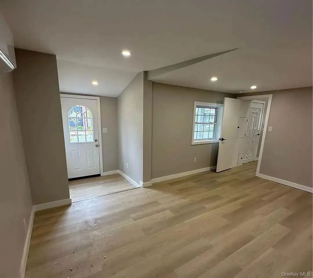 18 Forester LLC, Warwick (town), NY, 3 Bedrooms Bedrooms, 5 Rooms Rooms,2 BathroomsBathrooms,Residential Lease,For Rent,Forester LLC,0,1008134 18 Forester LLC, Warwick (town), NY, 3 Bedrooms Bedrooms, 5 Rooms Rooms,2 BathroomsBathrooms,Residential Lease,For Rent,Forester LLC,0,1008134