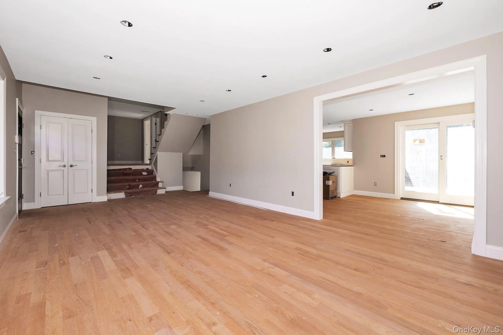 58 Marion Drive, New Rochelle, NY, 4 Bedrooms Bedrooms, 12 Rooms Rooms,3 BathroomsBathrooms,Residential Lease,For Rent,Marion,0,1008139 58 Marion Drive, New Rochelle, NY, 4 Bedrooms Bedrooms, 12 Rooms Rooms,3 BathroomsBathrooms,Residential Lease,For Rent,Marion,0,1008139