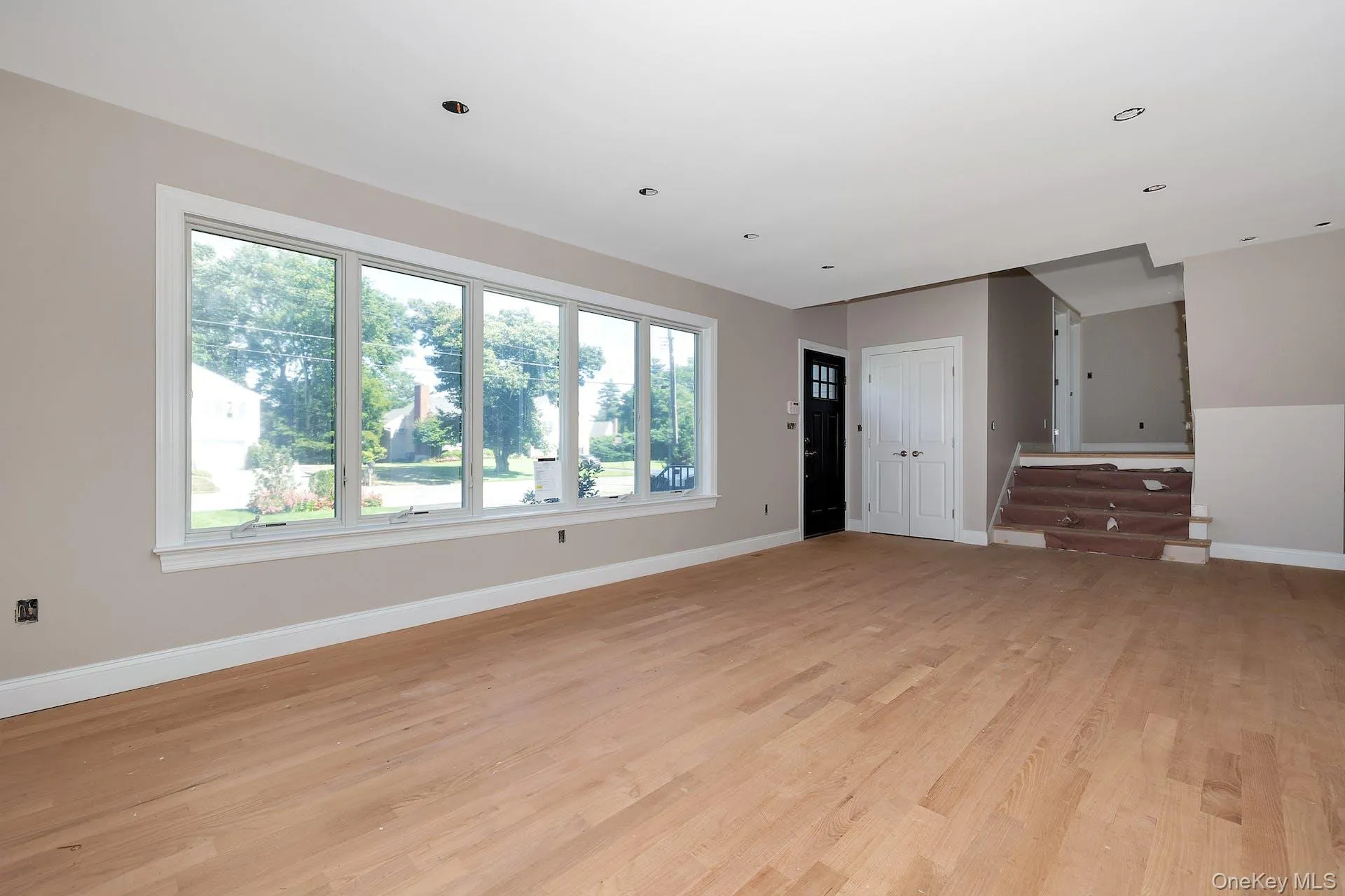 58 Marion Drive, New Rochelle, NY, 4 Bedrooms Bedrooms, 12 Rooms Rooms,3 BathroomsBathrooms,Residential Lease,For Rent,Marion,0,1008139 58 Marion Drive, New Rochelle, NY, 4 Bedrooms Bedrooms, 12 Rooms Rooms,3 BathroomsBathrooms,Residential Lease,For Rent,Marion,0,1008139