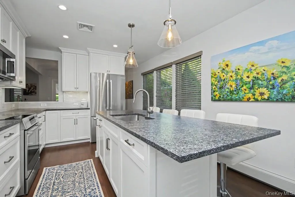 86 Woods Brooke Terrace, Ossining, NY, 2 Bedrooms Bedrooms, 7 Rooms Rooms,2 BathroomsBathrooms,Residential,For Rent,Woods Brooke,0,1008140 86 Woods Brooke Terrace, Ossining, NY, 2 Bedrooms Bedrooms, 7 Rooms Rooms,2 BathroomsBathrooms,Residential,For Rent,Woods Brooke,0,1008140