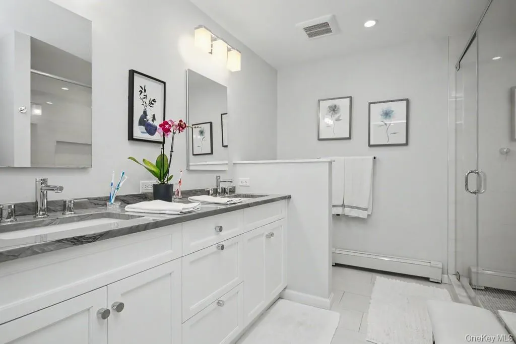 86 Woods Brooke Terrace, Ossining, NY, 2 Bedrooms Bedrooms, 7 Rooms Rooms,2 BathroomsBathrooms,Residential,For Rent,Woods Brooke,0,1008140 86 Woods Brooke Terrace, Ossining, NY, 2 Bedrooms Bedrooms, 7 Rooms Rooms,2 BathroomsBathrooms,Residential,For Rent,Woods Brooke,0,1008140
