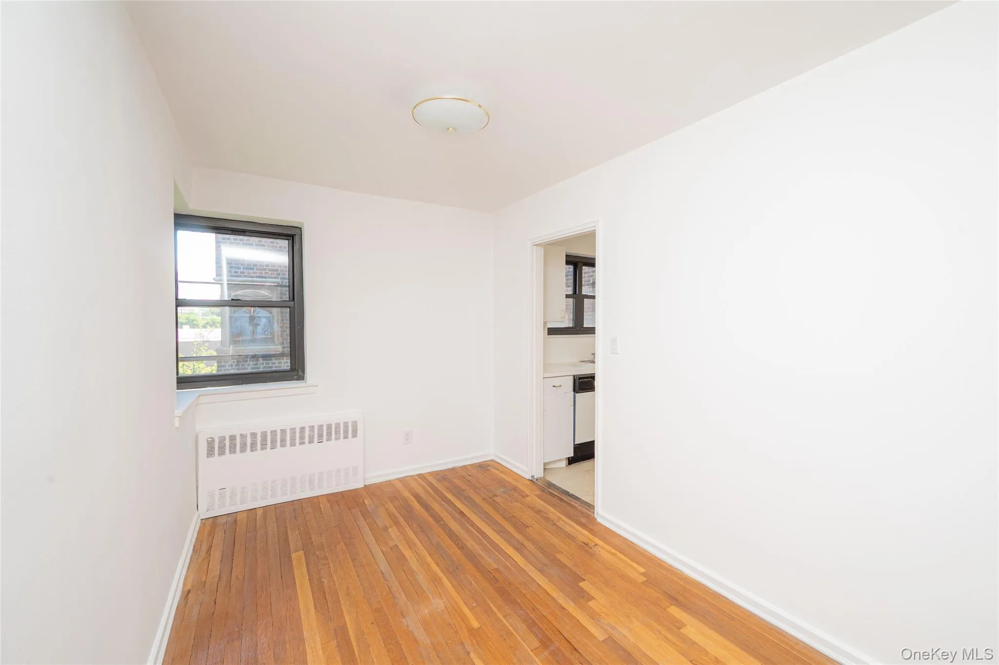 50 Brompton Road, North Hempstead, NY, 1 Bedroom Bedrooms, 4 Rooms Rooms,1 BathroomBathrooms,Residential,For Rent,Brompton,0,1008141 50 Brompton Road, North Hempstead, NY, 1 Bedroom Bedrooms, 4 Rooms Rooms,1 BathroomBathrooms,Residential,For Rent,Brompton,0,1008141
