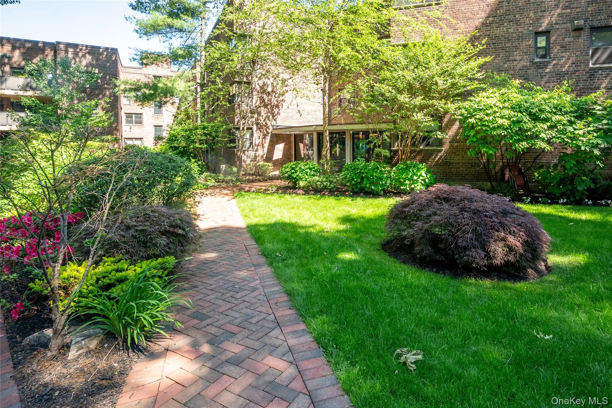 50 Brompton Road, North Hempstead, NY, 1 Bedroom Bedrooms, 4 Rooms Rooms,1 BathroomBathrooms,Residential,For Rent,Brompton,0,1008141 50 Brompton Road, North Hempstead, NY, 1 Bedroom Bedrooms, 4 Rooms Rooms,1 BathroomBathrooms,Residential,For Rent,Brompton,0,1008141