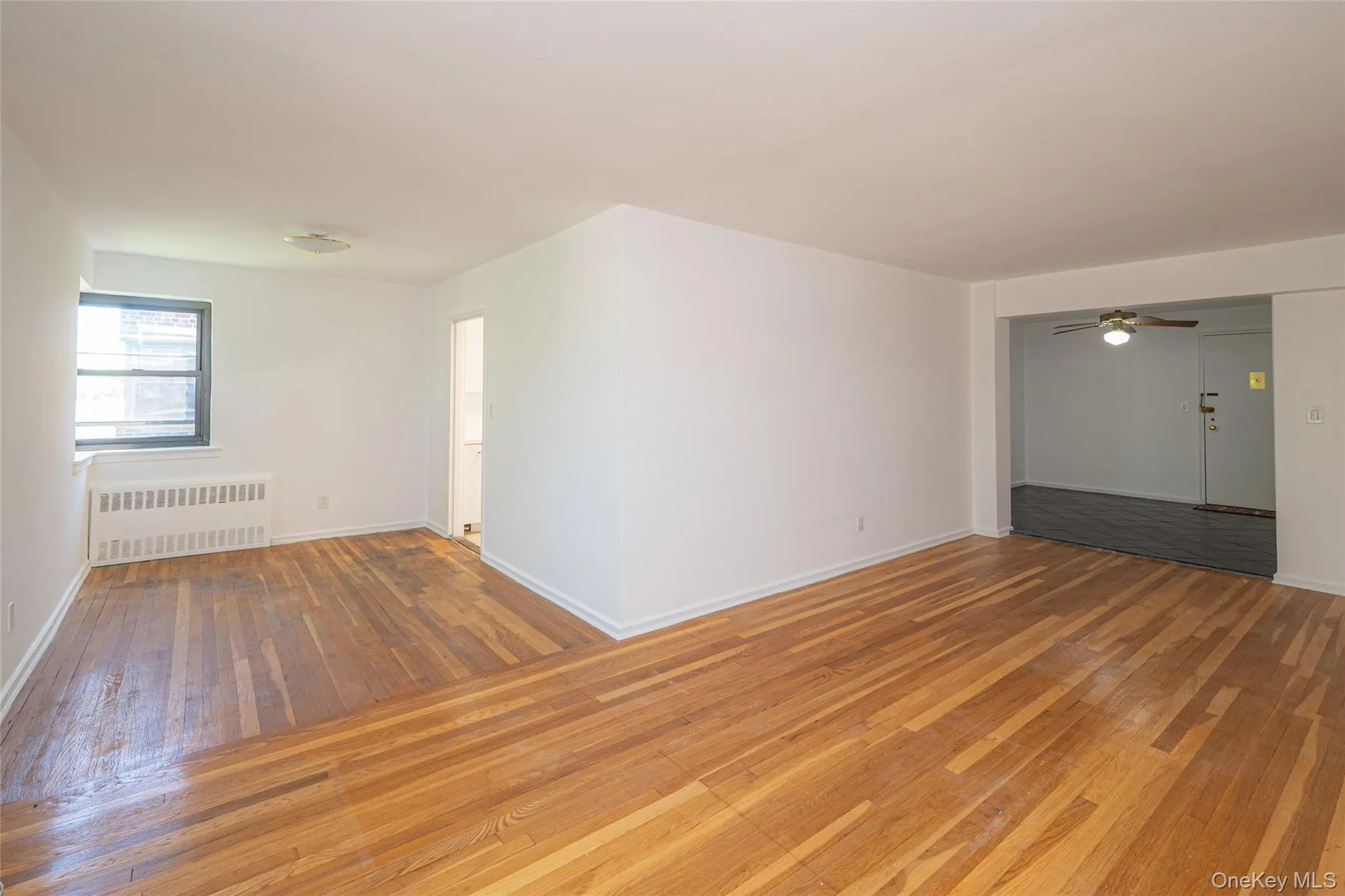 50 Brompton Road, North Hempstead, NY, 1 Bedroom Bedrooms, 4 Rooms Rooms,1 BathroomBathrooms,Residential,For Rent,Brompton,0,1008141 50 Brompton Road, North Hempstead, NY, 1 Bedroom Bedrooms, 4 Rooms Rooms,1 BathroomBathrooms,Residential,For Rent,Brompton,0,1008141