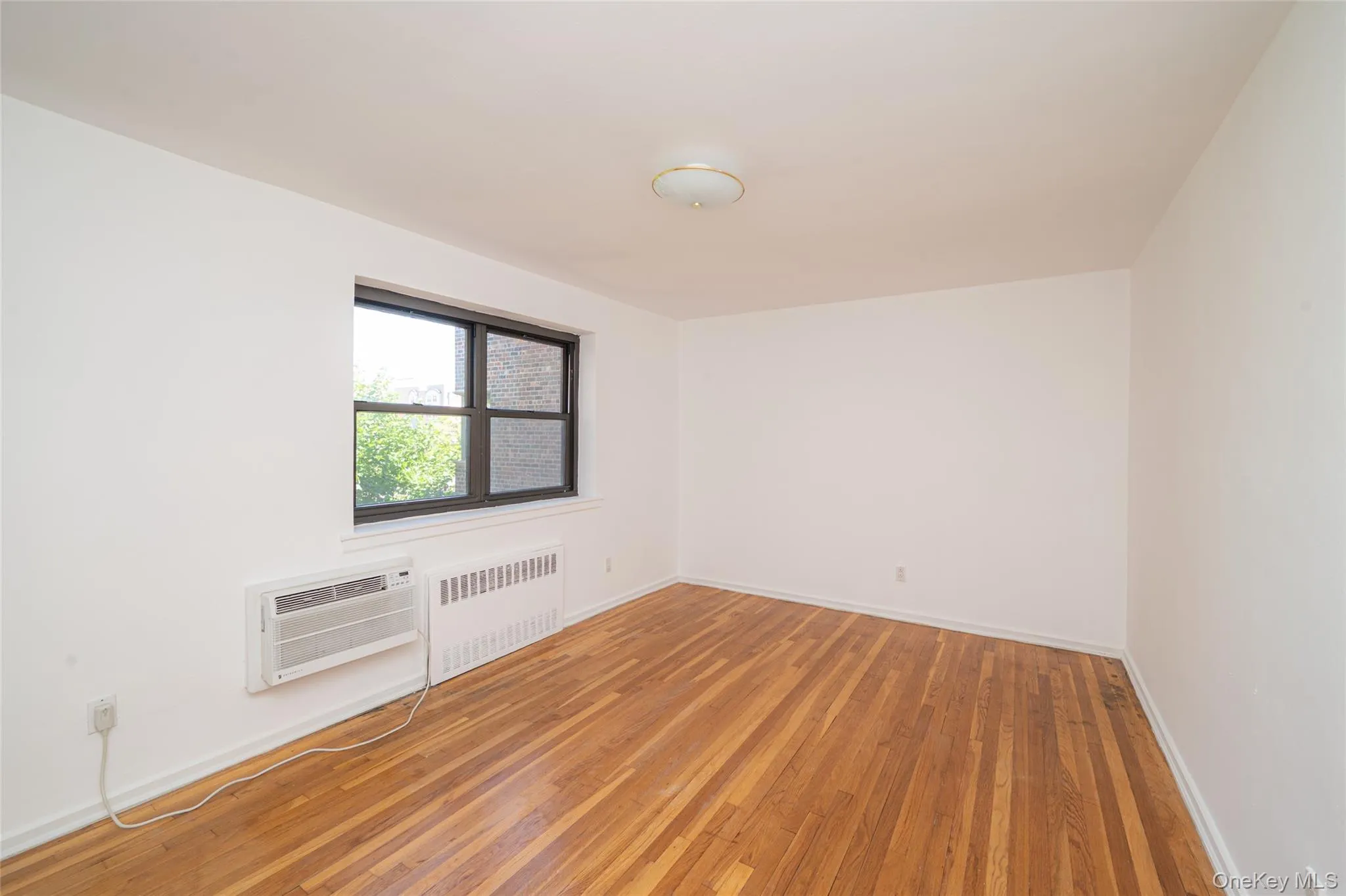 50 Brompton Road, North Hempstead, NY, 1 Bedroom Bedrooms, 4 Rooms Rooms,1 BathroomBathrooms,Residential,For Rent,Brompton,0,1008141 50 Brompton Road, North Hempstead, NY, 1 Bedroom Bedrooms, 4 Rooms Rooms,1 BathroomBathrooms,Residential,For Rent,Brompton,0,1008141