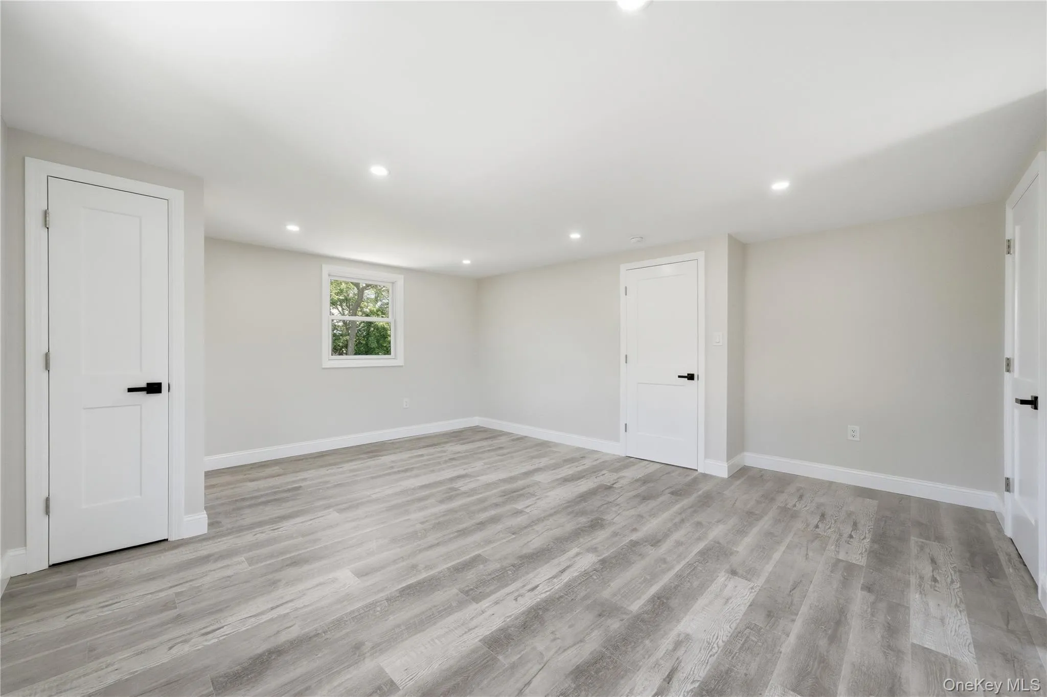 1707 Gardiner Drive, Islip, NY, 4 Bedrooms Bedrooms, 10 Rooms Rooms,3 BathroomsBathrooms,Residential,For Rent,Gardiner,0,1008142 1707 Gardiner Drive, Islip, NY, 4 Bedrooms Bedrooms, 10 Rooms Rooms,3 BathroomsBathrooms,Residential,For Rent,Gardiner,0,1008142
