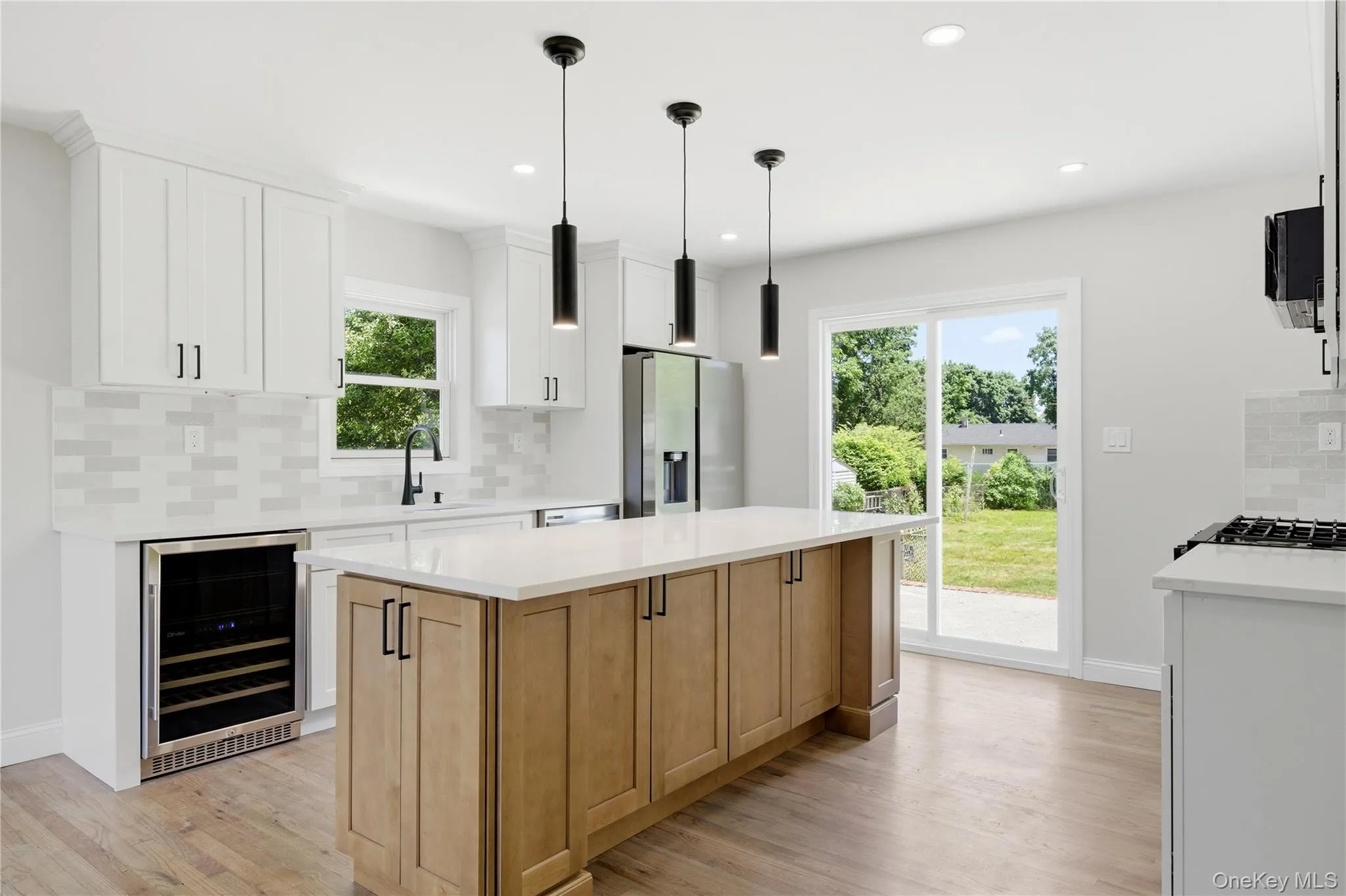 1707 Gardiner Drive, Islip, NY, 4 Bedrooms Bedrooms, 10 Rooms Rooms,3 BathroomsBathrooms,Residential,For Rent,Gardiner,0,1008142 1707 Gardiner Drive, Islip, NY, 4 Bedrooms Bedrooms, 10 Rooms Rooms,3 BathroomsBathrooms,Residential,For Rent,Gardiner,0,1008142