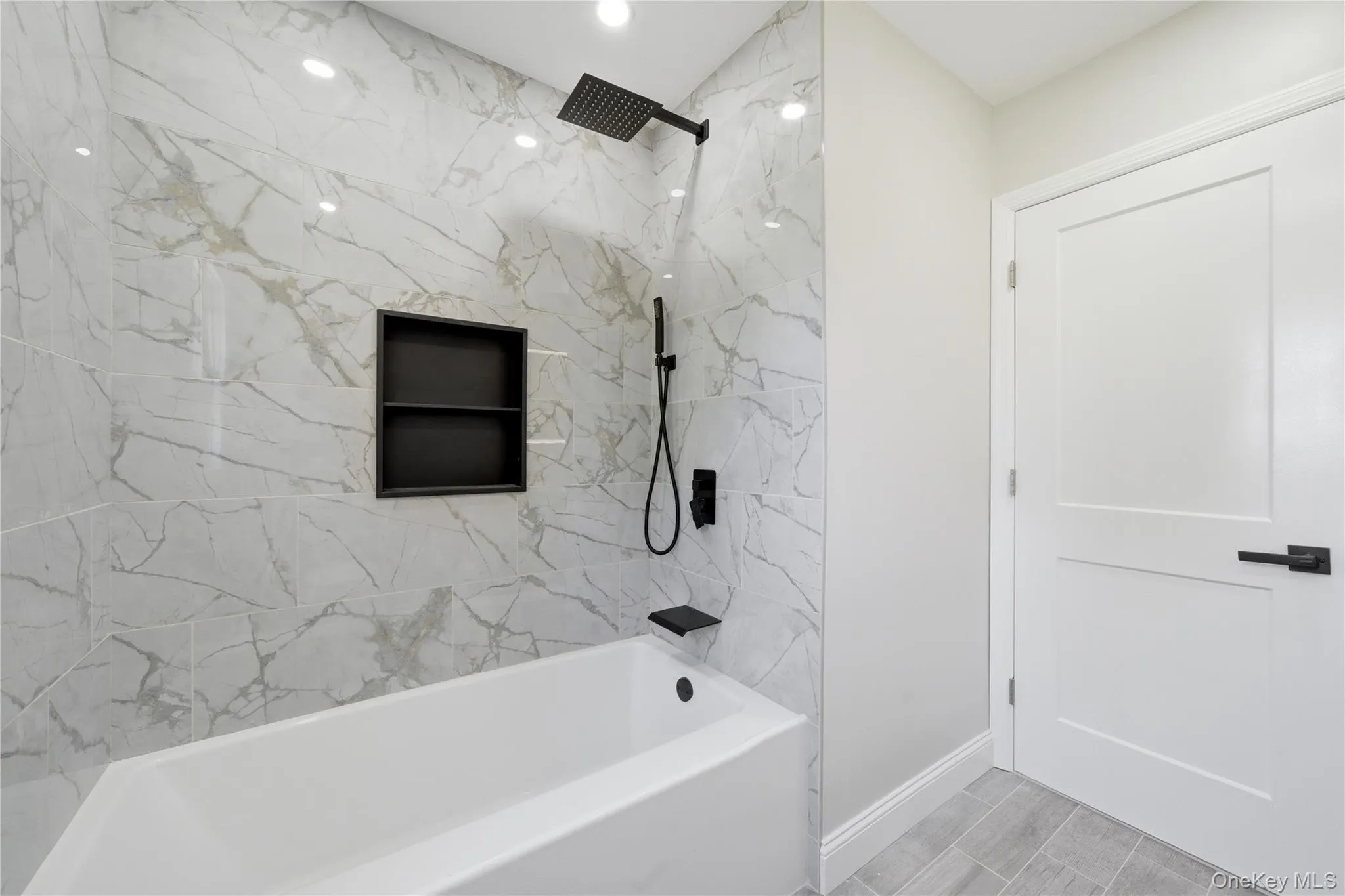 1707 Gardiner Drive, Islip, NY, 4 Bedrooms Bedrooms, 10 Rooms Rooms,3 BathroomsBathrooms,Residential,For Rent,Gardiner,0,1008142 1707 Gardiner Drive, Islip, NY, 4 Bedrooms Bedrooms, 10 Rooms Rooms,3 BathroomsBathrooms,Residential,For Rent,Gardiner,0,1008142