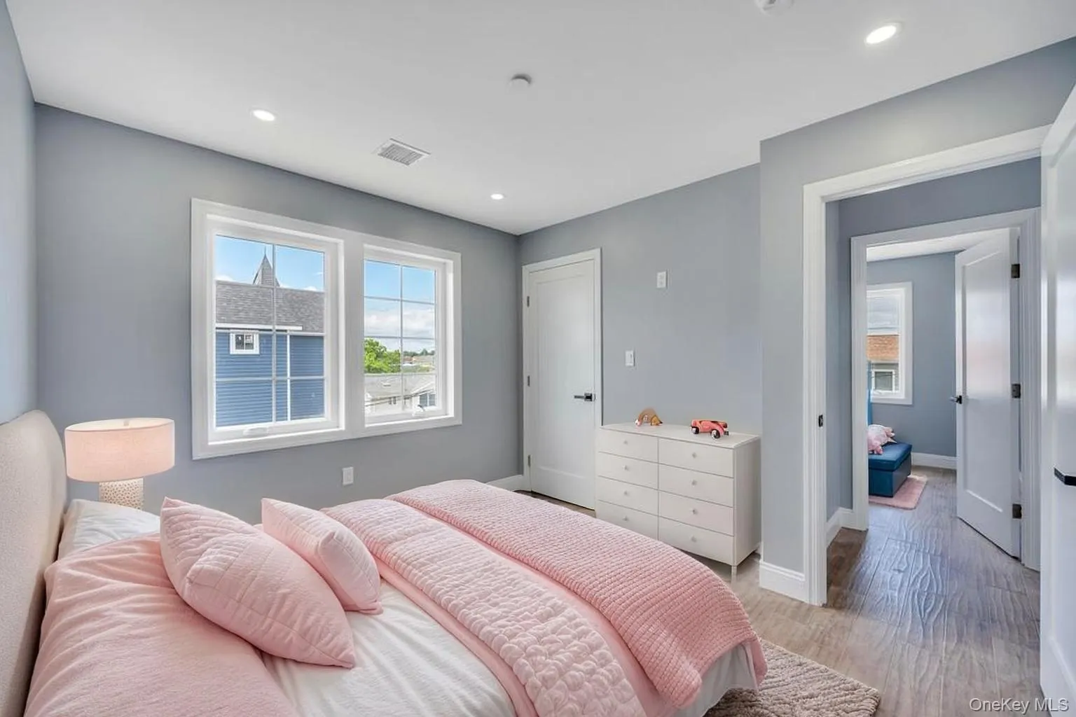 9 James Street, Hempstead, NY, 3 Bedrooms Bedrooms, 6 Rooms Rooms,2 BathroomsBathrooms,Residential,For Rent,James,0,1008148 9 James Street, Hempstead, NY, 3 Bedrooms Bedrooms, 6 Rooms Rooms,2 BathroomsBathrooms,Residential,For Rent,James,0,1008148