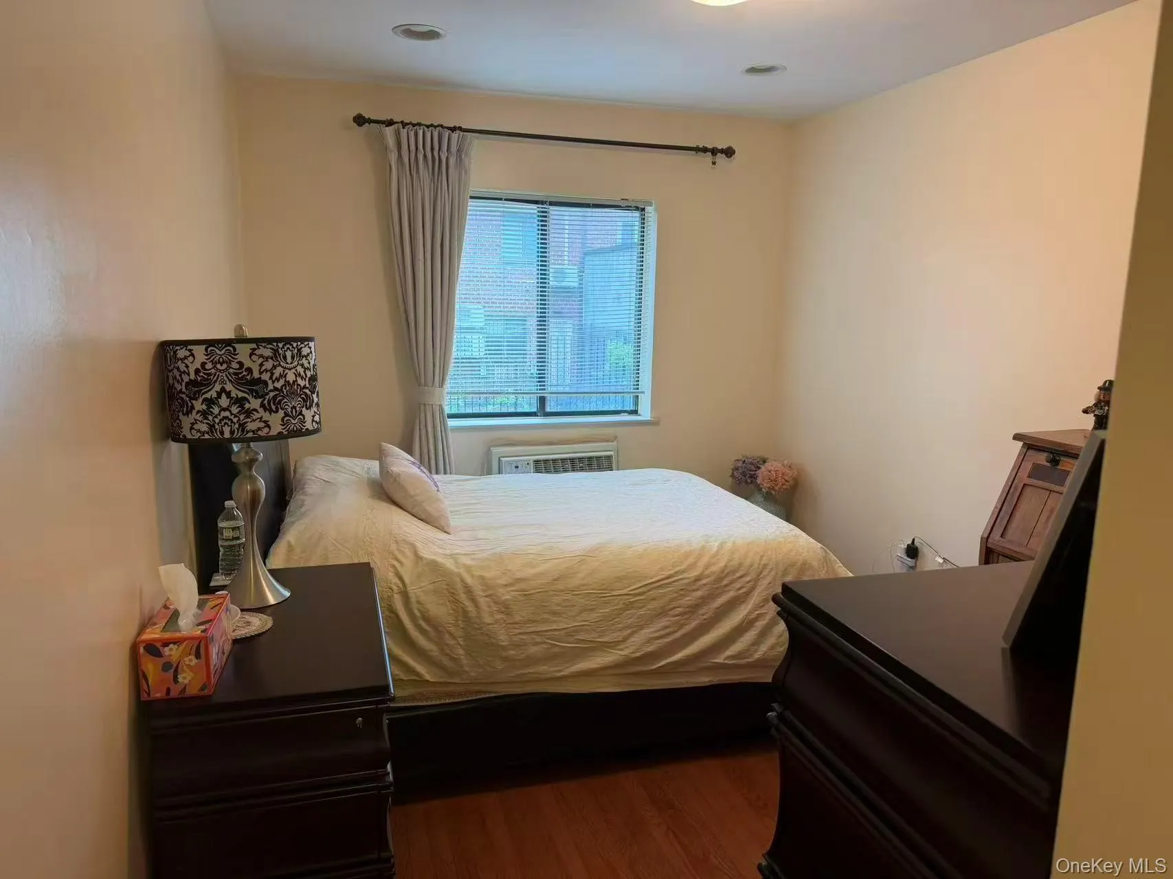 7140 163rd Street, New York, NY, 2 Bedrooms Bedrooms, 5 Rooms Rooms,2 BathroomsBathrooms,Residential Lease,For Rent,163rd,0,1008150 7140 163rd Street, New York, NY, 2 Bedrooms Bedrooms, 5 Rooms Rooms,2 BathroomsBathrooms,Residential Lease,For Rent,163rd,0,1008150