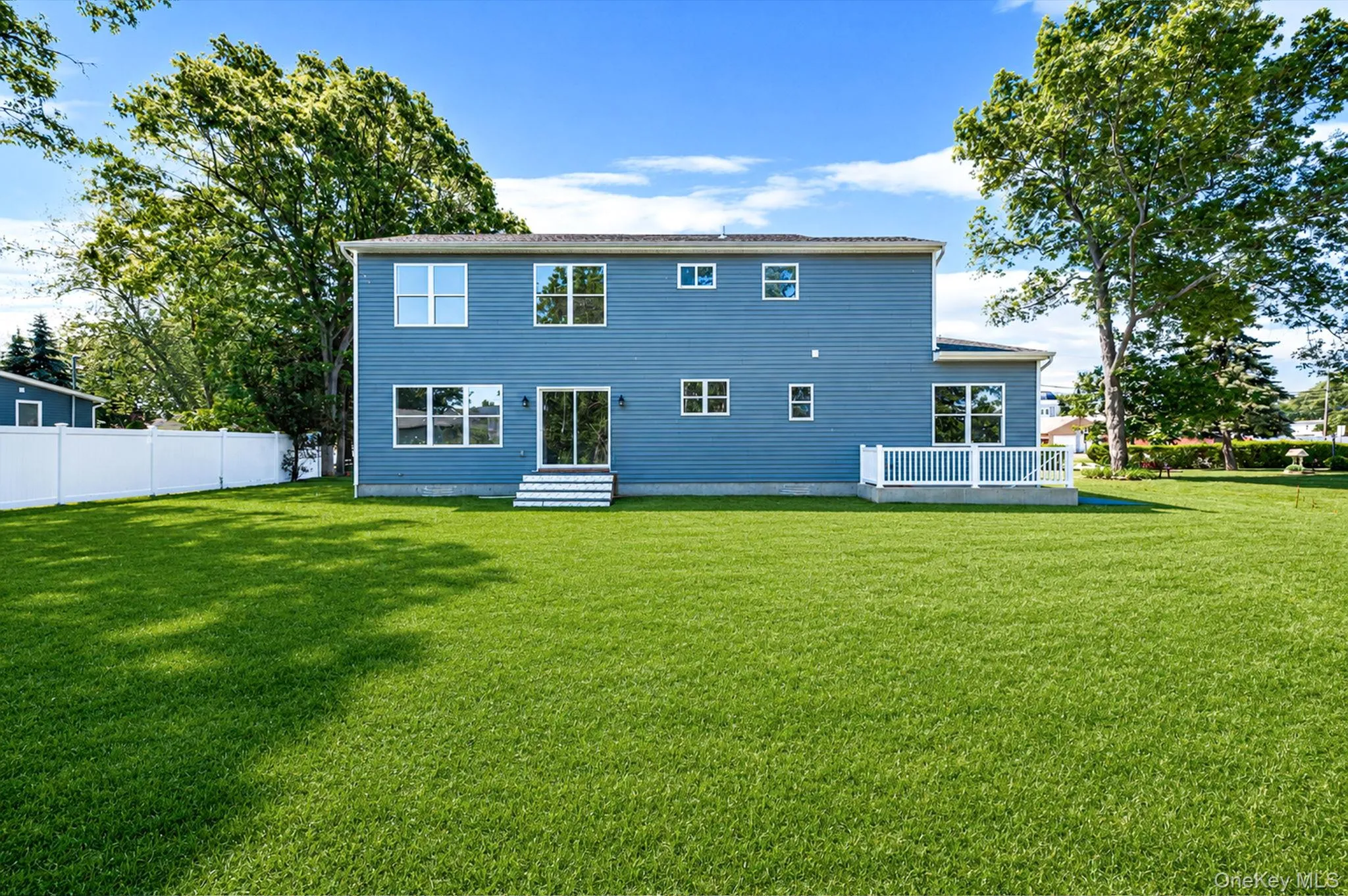 11 Henry Avenue, Brookhaven, NY, 5 Bedrooms Bedrooms, 8 Rooms Rooms,3 BathroomsBathrooms,Residential,For Rent,Henry,0,1008152 11 Henry Avenue, Brookhaven, NY, 5 Bedrooms Bedrooms, 8 Rooms Rooms,3 BathroomsBathrooms,Residential,For Rent,Henry,0,1008152