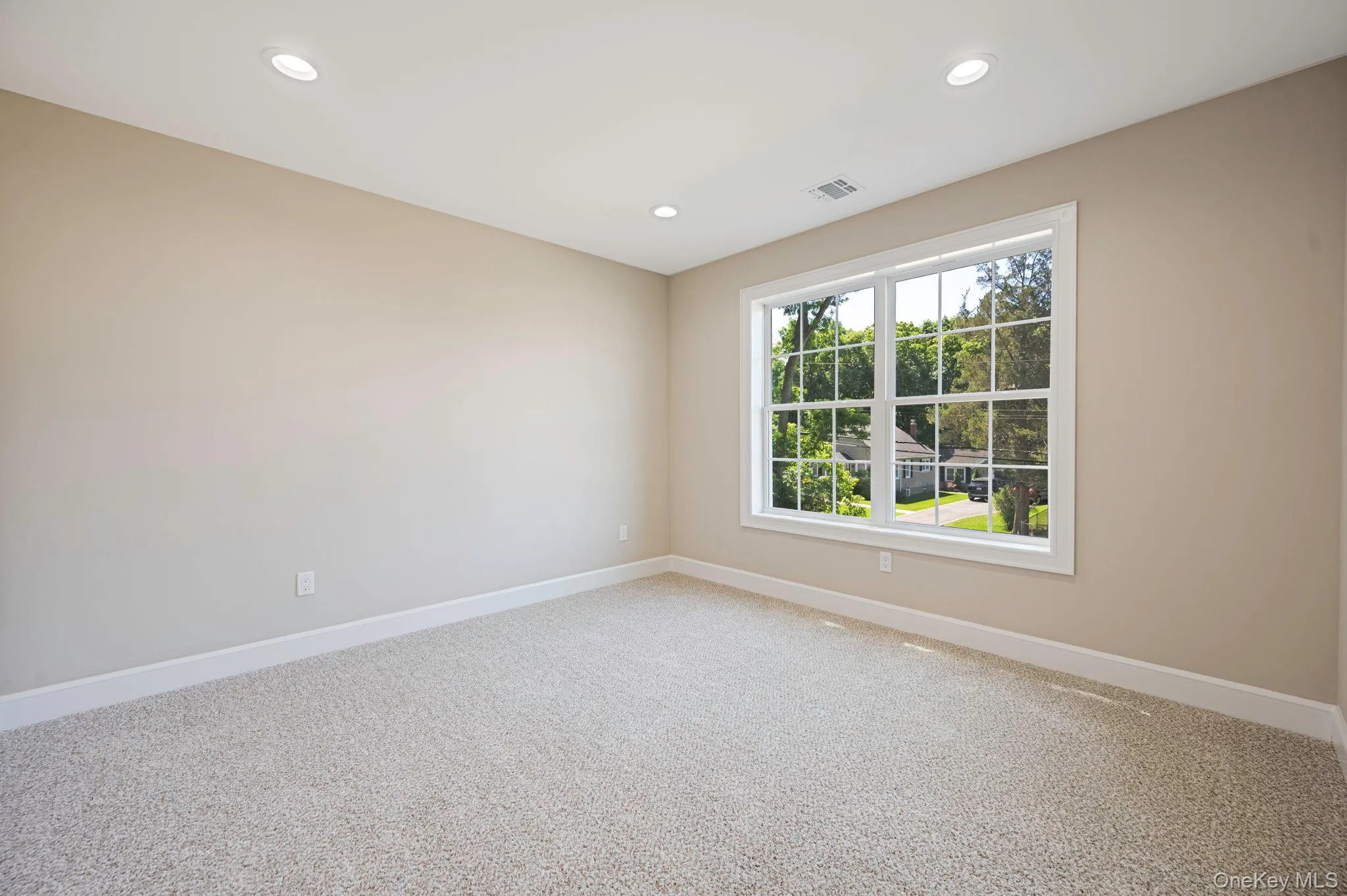 11 Henry Avenue, Brookhaven, NY, 5 Bedrooms Bedrooms, 8 Rooms Rooms,3 BathroomsBathrooms,Residential,For Rent,Henry,0,1008152 11 Henry Avenue, Brookhaven, NY, 5 Bedrooms Bedrooms, 8 Rooms Rooms,3 BathroomsBathrooms,Residential,For Rent,Henry,0,1008152
