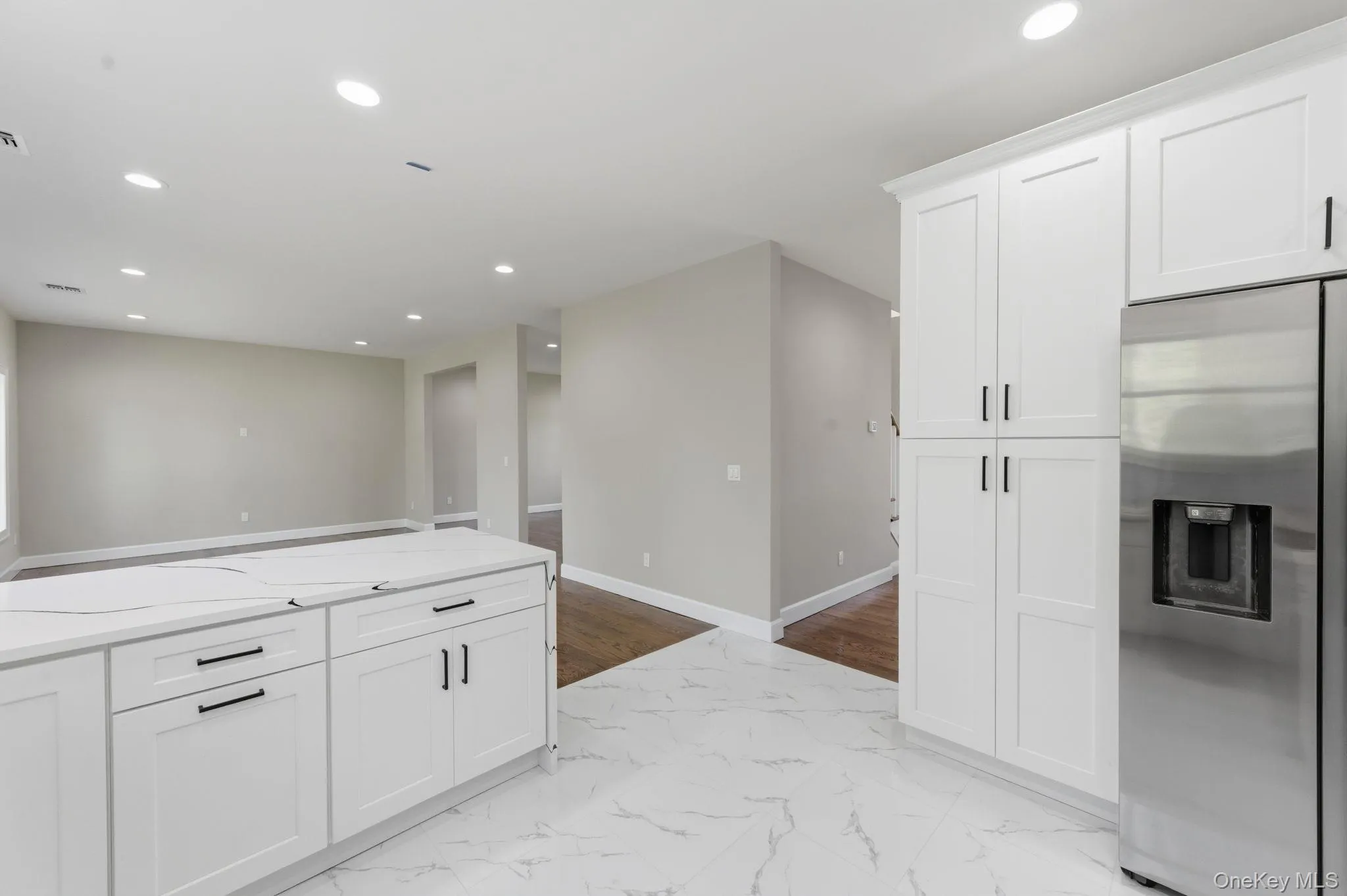 11 Henry Avenue, Brookhaven, NY, 5 Bedrooms Bedrooms, 8 Rooms Rooms,3 BathroomsBathrooms,Residential,For Rent,Henry,0,1008152 11 Henry Avenue, Brookhaven, NY, 5 Bedrooms Bedrooms, 8 Rooms Rooms,3 BathroomsBathrooms,Residential,For Rent,Henry,0,1008152