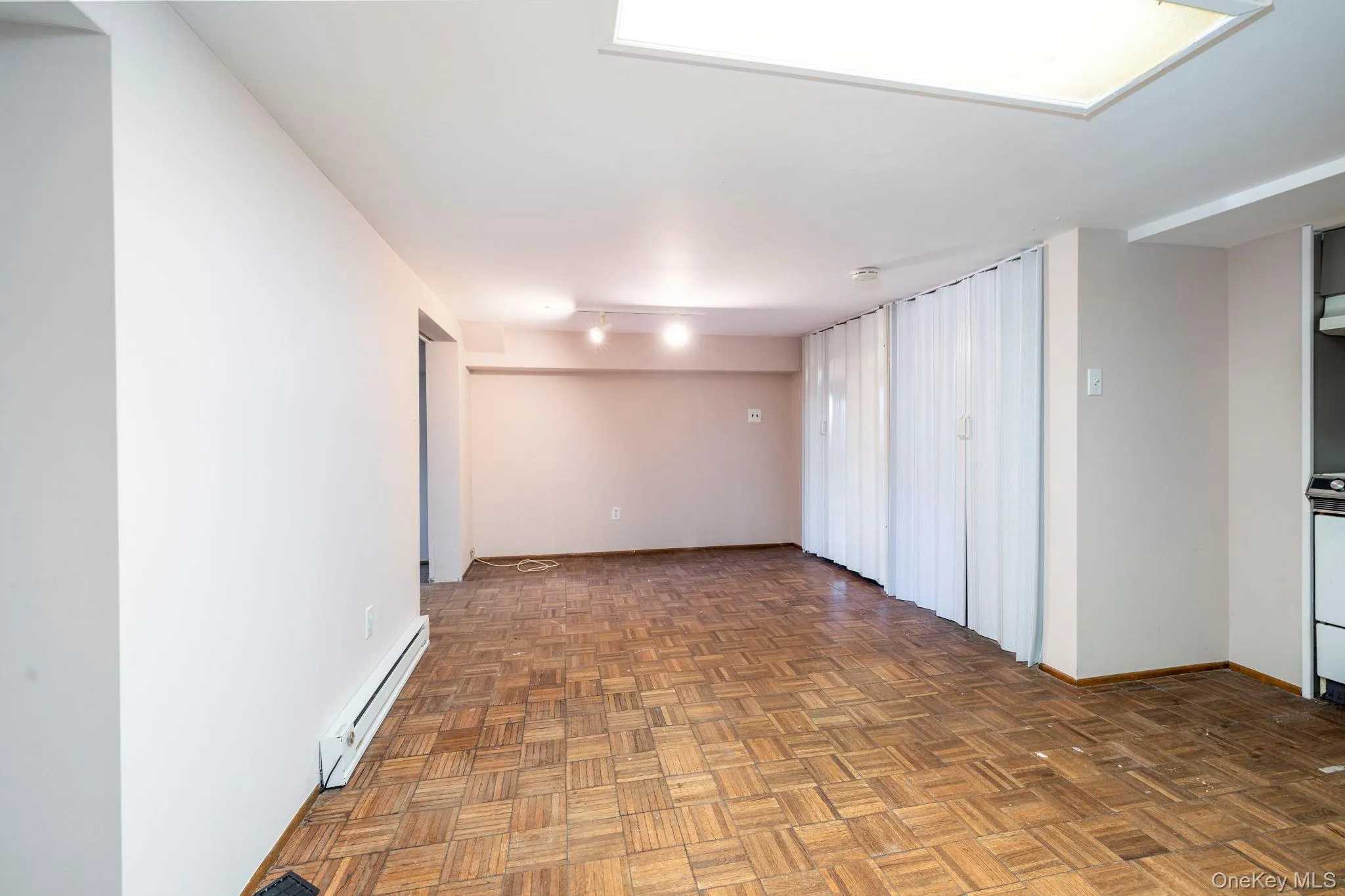 3499 Woodward Avenue, Hempstead, NY, 4 Bedrooms Bedrooms, 8 Rooms Rooms,2 BathroomsBathrooms,Residential,For Rent,Woodward,0,1008154 3499 Woodward Avenue, Hempstead, NY, 4 Bedrooms Bedrooms, 8 Rooms Rooms,2 BathroomsBathrooms,Residential,For Rent,Woodward,0,1008154