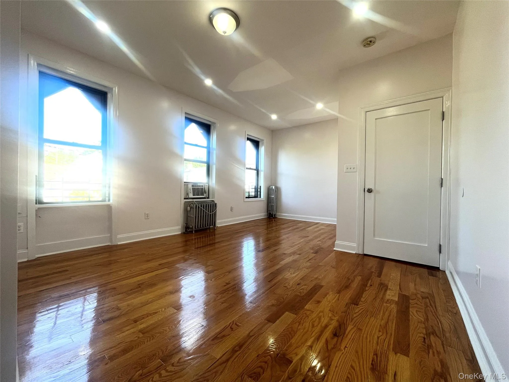343 Bradford Street, New York, NY, 2 Bedrooms Bedrooms, 4 Rooms Rooms,1 BathroomBathrooms,Residential Lease,For Rent,Bradford,0,1008155 343 Bradford Street, New York, NY, 2 Bedrooms Bedrooms, 4 Rooms Rooms,1 BathroomBathrooms,Residential Lease,For Rent,Bradford,0,1008155