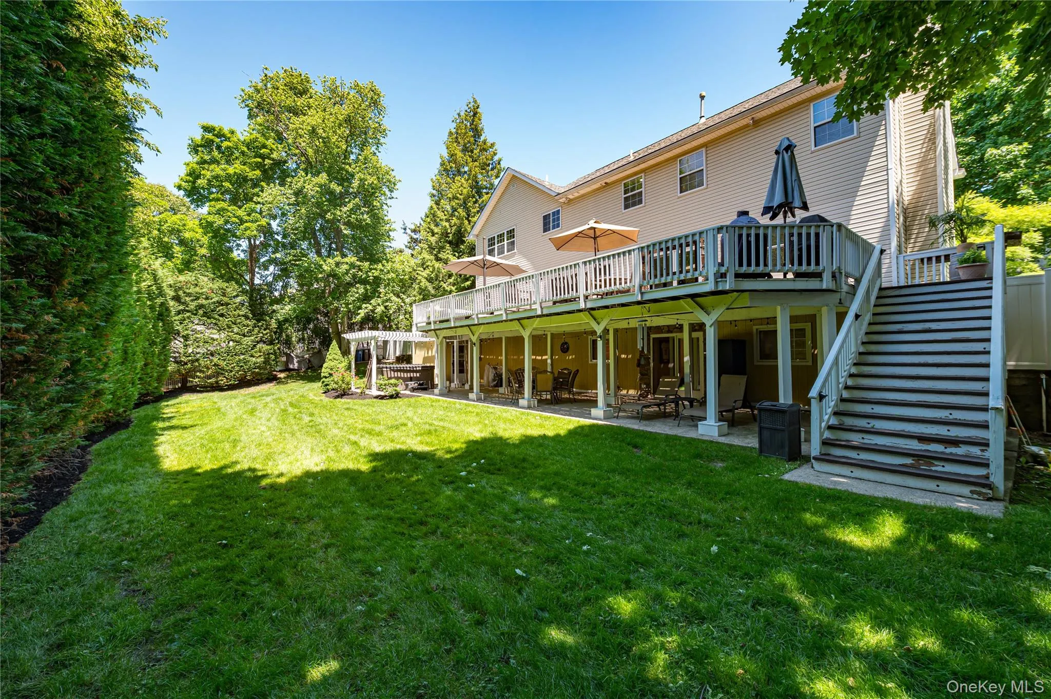 94 Woodhull Road, Huntington, NY, 5 Bedrooms Bedrooms, 12 Rooms Rooms,4 BathroomsBathrooms,Residential,For Rent,Woodhull,0,1008156 94 Woodhull Road, Huntington, NY, 5 Bedrooms Bedrooms, 12 Rooms Rooms,4 BathroomsBathrooms,Residential,For Rent,Woodhull,0,1008156