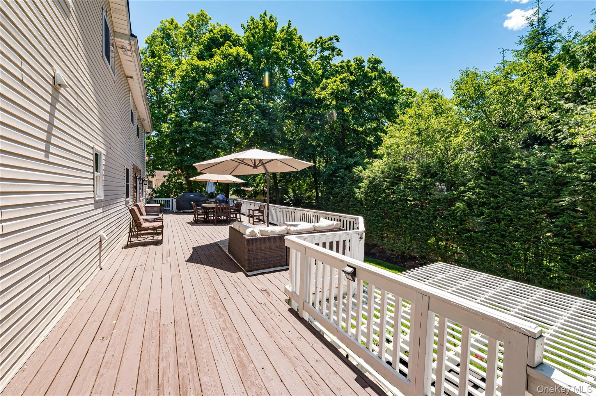 94 Woodhull Road, Huntington, NY, 5 Bedrooms Bedrooms, 12 Rooms Rooms,4 BathroomsBathrooms,Residential,For Rent,Woodhull,0,1008156 94 Woodhull Road, Huntington, NY, 5 Bedrooms Bedrooms, 12 Rooms Rooms,4 BathroomsBathrooms,Residential,For Rent,Woodhull,0,1008156