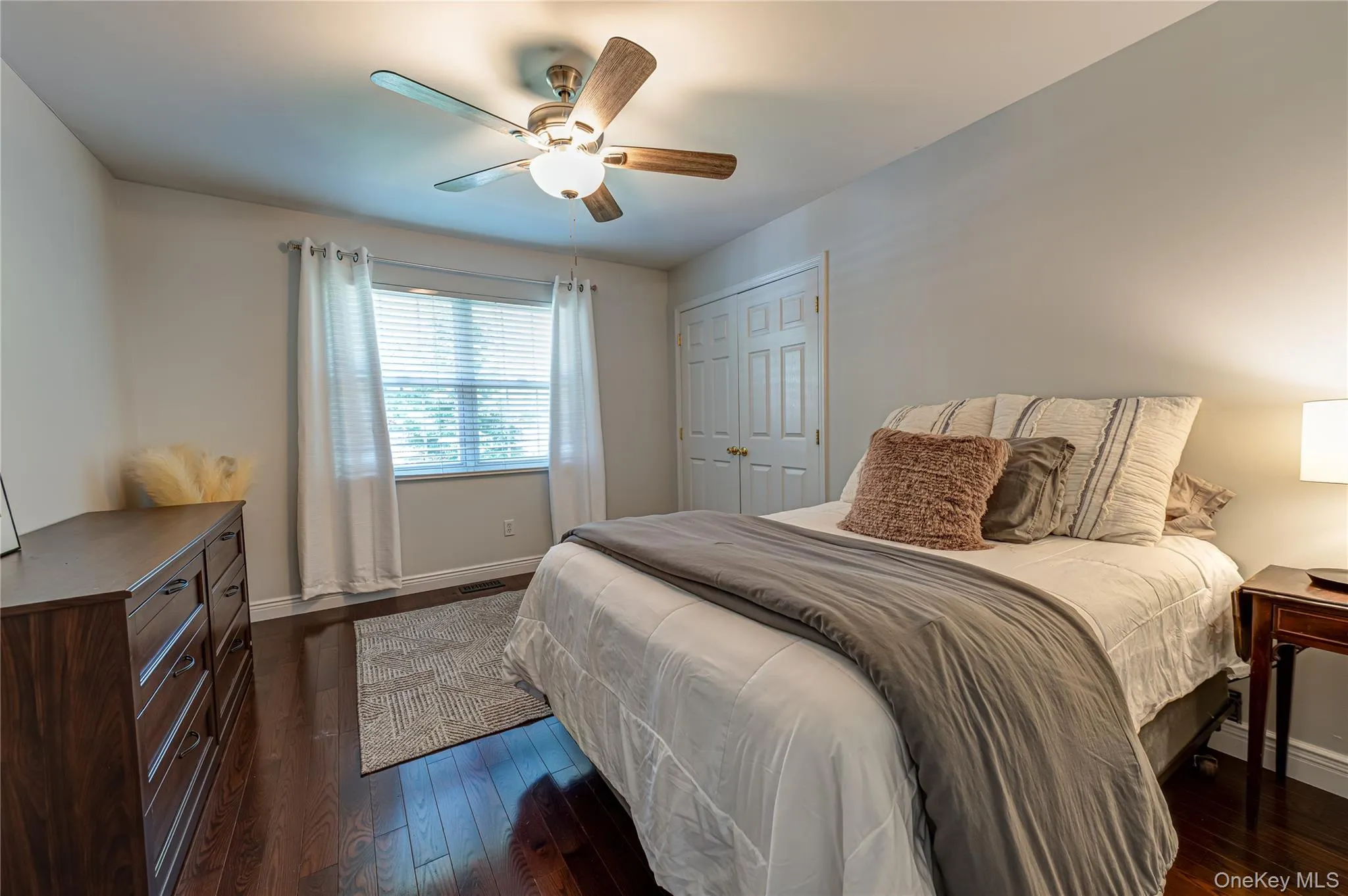 94 Woodhull Road, Huntington, NY, 5 Bedrooms Bedrooms, 12 Rooms Rooms,4 BathroomsBathrooms,Residential,For Rent,Woodhull,0,1008156 94 Woodhull Road, Huntington, NY, 5 Bedrooms Bedrooms, 12 Rooms Rooms,4 BathroomsBathrooms,Residential,For Rent,Woodhull,0,1008156