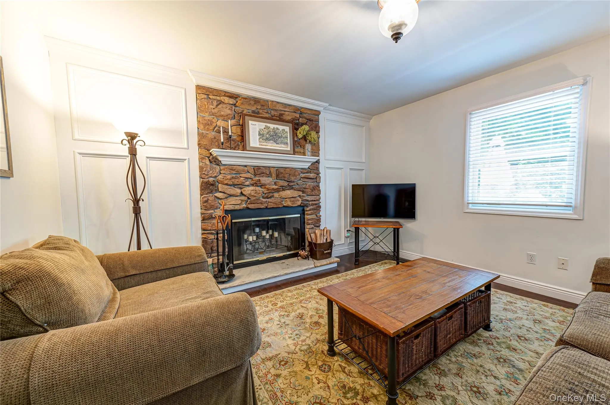 94 Woodhull Road, Huntington, NY, 5 Bedrooms Bedrooms, 12 Rooms Rooms,4 BathroomsBathrooms,Residential,For Rent,Woodhull,0,1008156 94 Woodhull Road, Huntington, NY, 5 Bedrooms Bedrooms, 12 Rooms Rooms,4 BathroomsBathrooms,Residential,For Rent,Woodhull,0,1008156