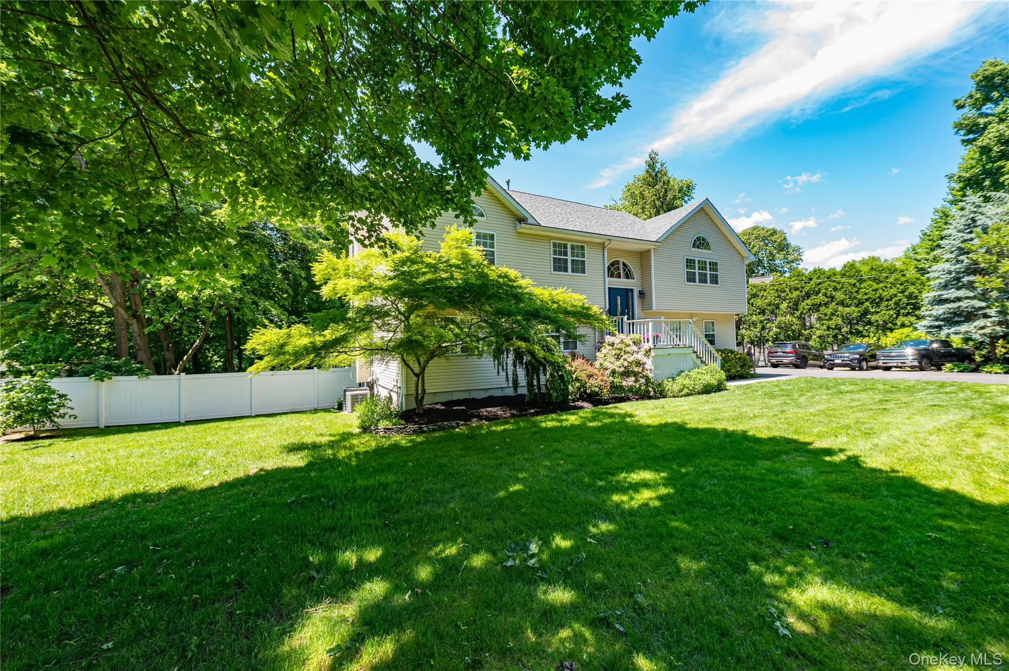 94 Woodhull Road, Huntington, NY, 5 Bedrooms Bedrooms, 12 Rooms Rooms,4 BathroomsBathrooms,Residential,For Rent,Woodhull,0,1008156 94 Woodhull Road, Huntington, NY, 5 Bedrooms Bedrooms, 12 Rooms Rooms,4 BathroomsBathrooms,Residential,For Rent,Woodhull,0,1008156