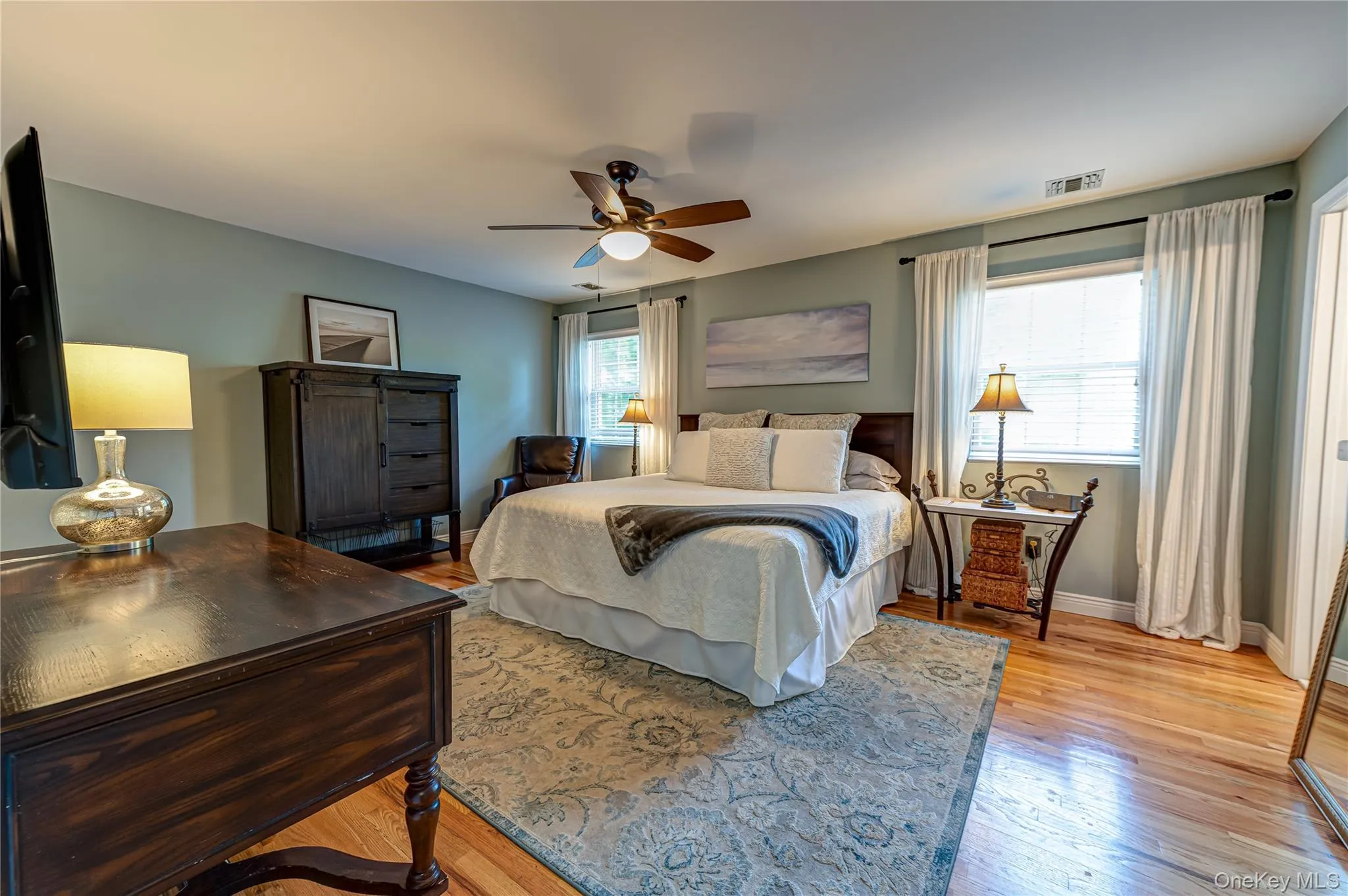 94 Woodhull Road, Huntington, NY, 5 Bedrooms Bedrooms, 12 Rooms Rooms,4 BathroomsBathrooms,Residential,For Rent,Woodhull,0,1008156 94 Woodhull Road, Huntington, NY, 5 Bedrooms Bedrooms, 12 Rooms Rooms,4 BathroomsBathrooms,Residential,For Rent,Woodhull,0,1008156