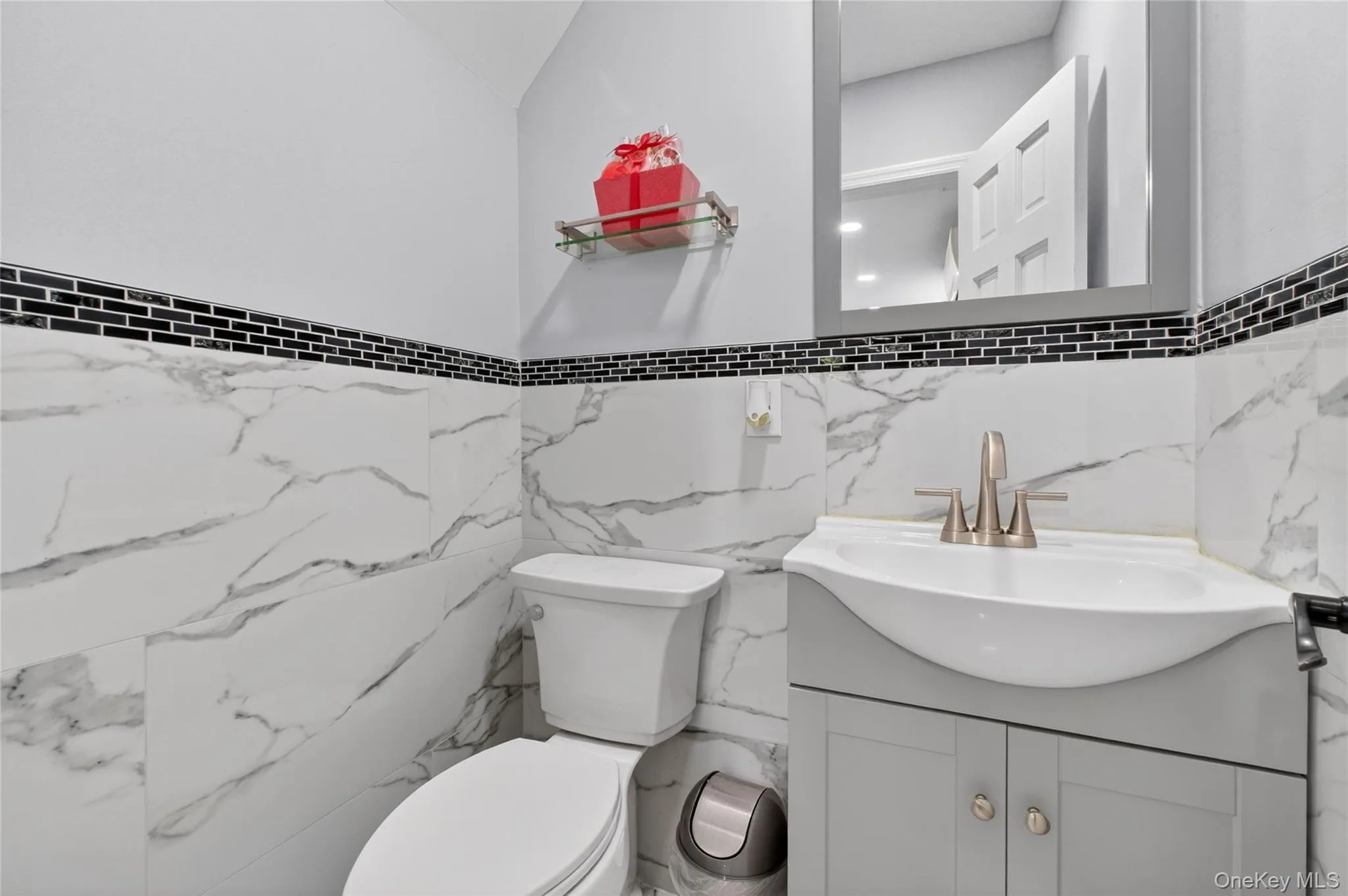 142 Hawleys Corners Road, Lloyd, NY, 6 Bedrooms Bedrooms, 14 Rooms Rooms,3 BathroomsBathrooms,Residential,For Rent,Hawleys Corners,0,1008158 142 Hawleys Corners Road, Lloyd, NY, 6 Bedrooms Bedrooms, 14 Rooms Rooms,3 BathroomsBathrooms,Residential,For Rent,Hawleys Corners,0,1008158