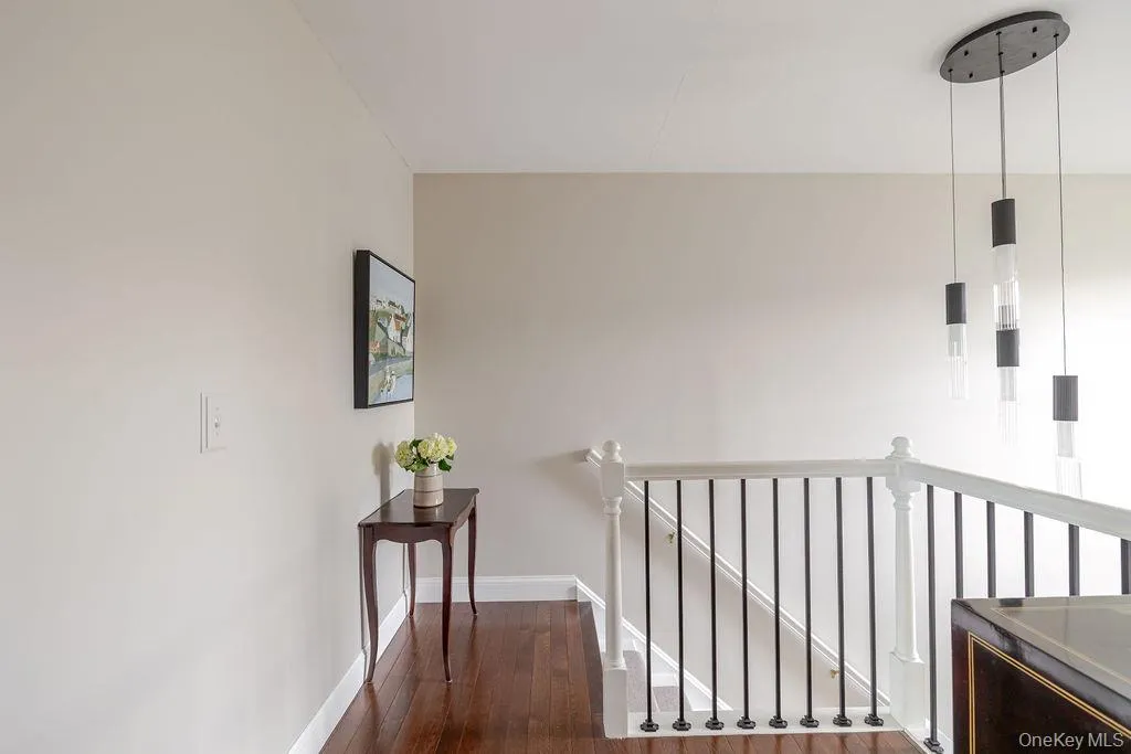 9 Van Winkle Road, Hudson, NY, 3 Bedrooms Bedrooms, 10 Rooms Rooms,3 BathroomsBathrooms,Residential,For Rent,Van Winkle,0,1008159 9 Van Winkle Road, Hudson, NY, 3 Bedrooms Bedrooms, 10 Rooms Rooms,3 BathroomsBathrooms,Residential,For Rent,Van Winkle,0,1008159