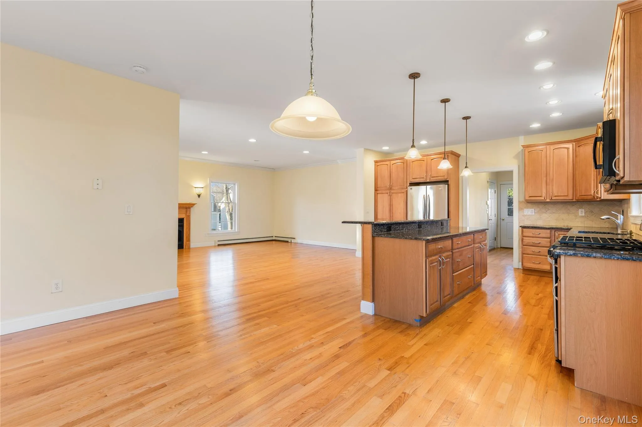 243 Knollwood Avenue, Mamaroneck, NY, 4 Bedrooms Bedrooms, 10 Rooms Rooms,2 BathroomsBathrooms,Residential Lease,For Rent,Knollwood,0,1008160 243 Knollwood Avenue, Mamaroneck, NY, 4 Bedrooms Bedrooms, 10 Rooms Rooms,2 BathroomsBathrooms,Residential Lease,For Rent,Knollwood,0,1008160