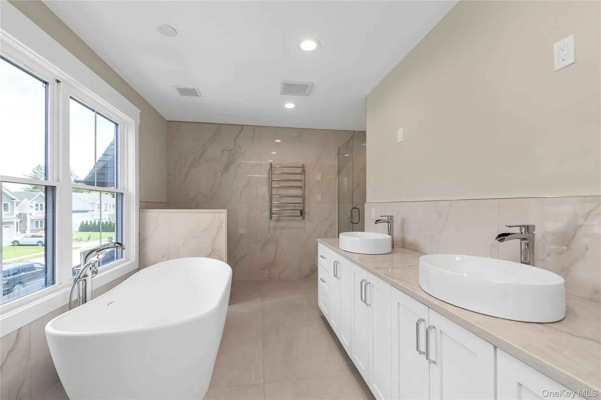 22 Northern Parkway, Oyster Bay, NY, 5 Bedrooms Bedrooms, 9 Rooms Rooms,4 BathroomsBathrooms,Residential,For Rent,Northern,0,1008163 22 Northern Parkway, Oyster Bay, NY, 5 Bedrooms Bedrooms, 9 Rooms Rooms,4 BathroomsBathrooms,Residential,For Rent,Northern,0,1008163