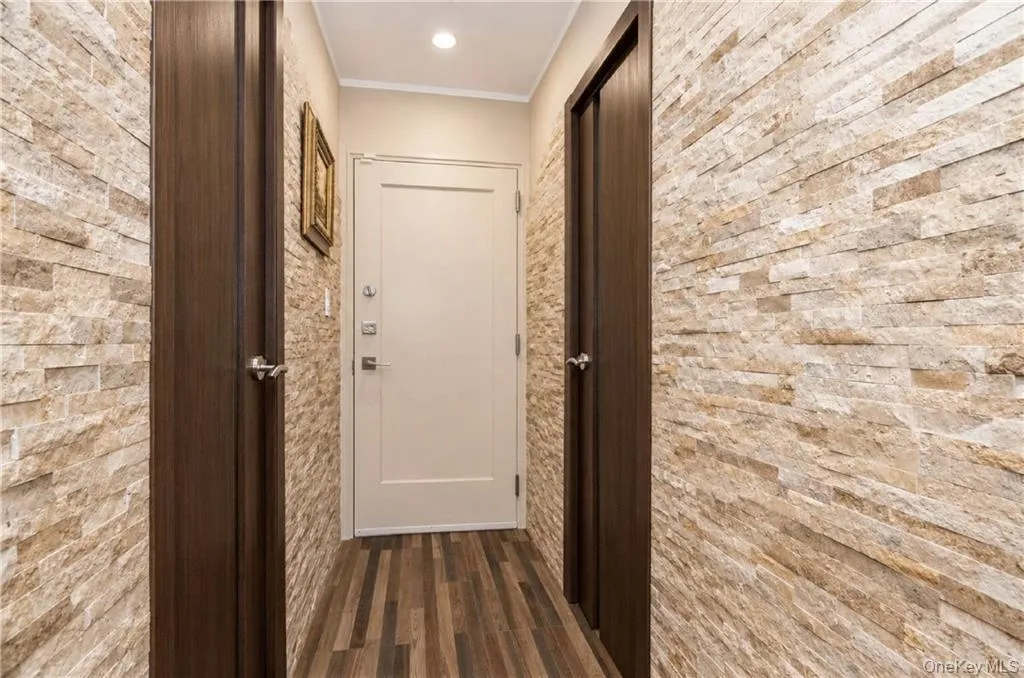 711 Montauk Court, New York, NY, 2 Bedrooms Bedrooms, 5 Rooms Rooms,1 BathroomBathrooms,Residential,For Rent,Montauk,0,1008165 711 Montauk Court, New York, NY, 2 Bedrooms Bedrooms, 5 Rooms Rooms,1 BathroomBathrooms,Residential,For Rent,Montauk,0,1008165
