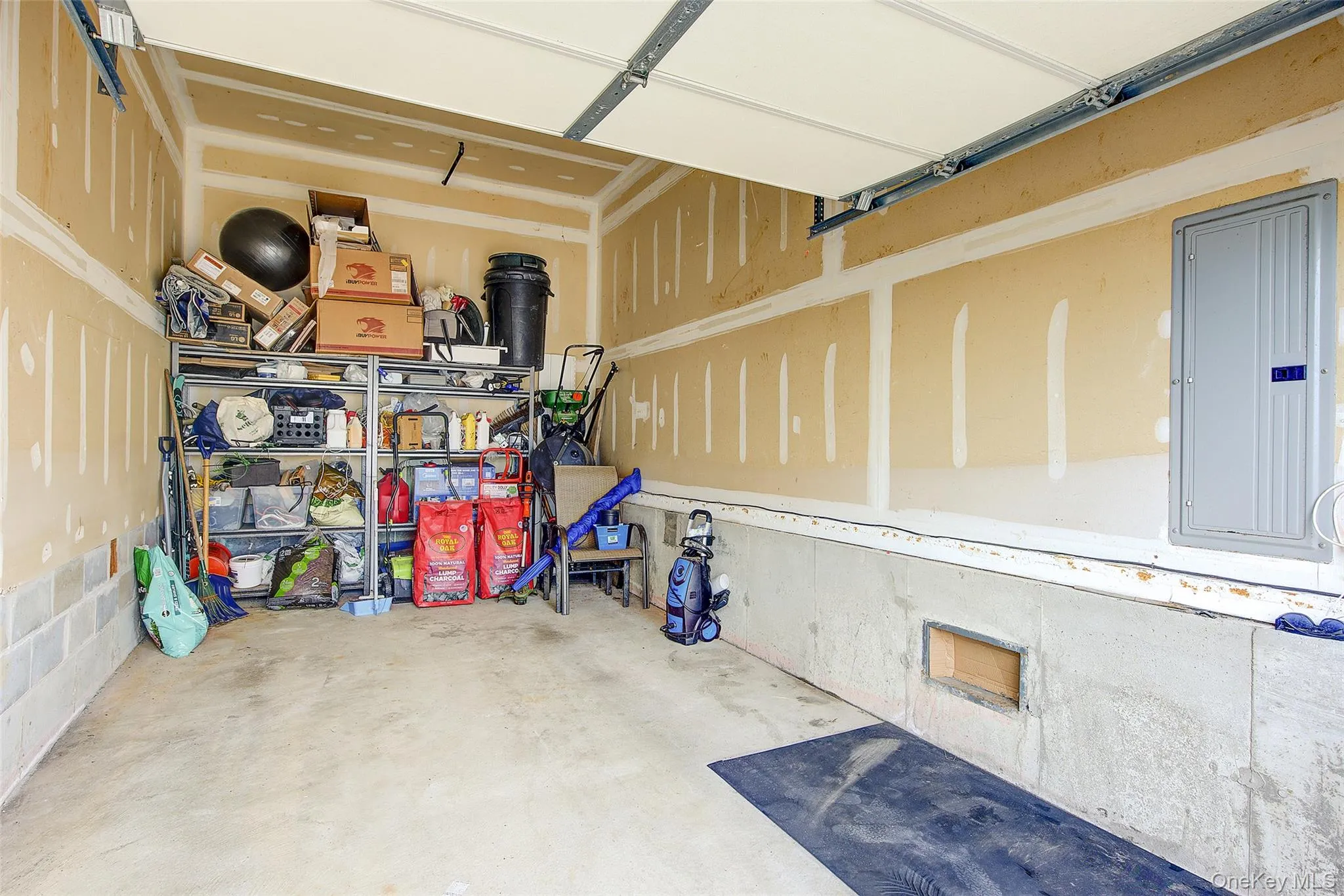 913 Arctic Street, Babylon, NY, 4 Bedrooms Bedrooms, 10 Rooms Rooms,2 BathroomsBathrooms,Residential,For Rent,Arctic,0,1008168 913 Arctic Street, Babylon, NY, 4 Bedrooms Bedrooms, 10 Rooms Rooms,2 BathroomsBathrooms,Residential,For Rent,Arctic,0,1008168