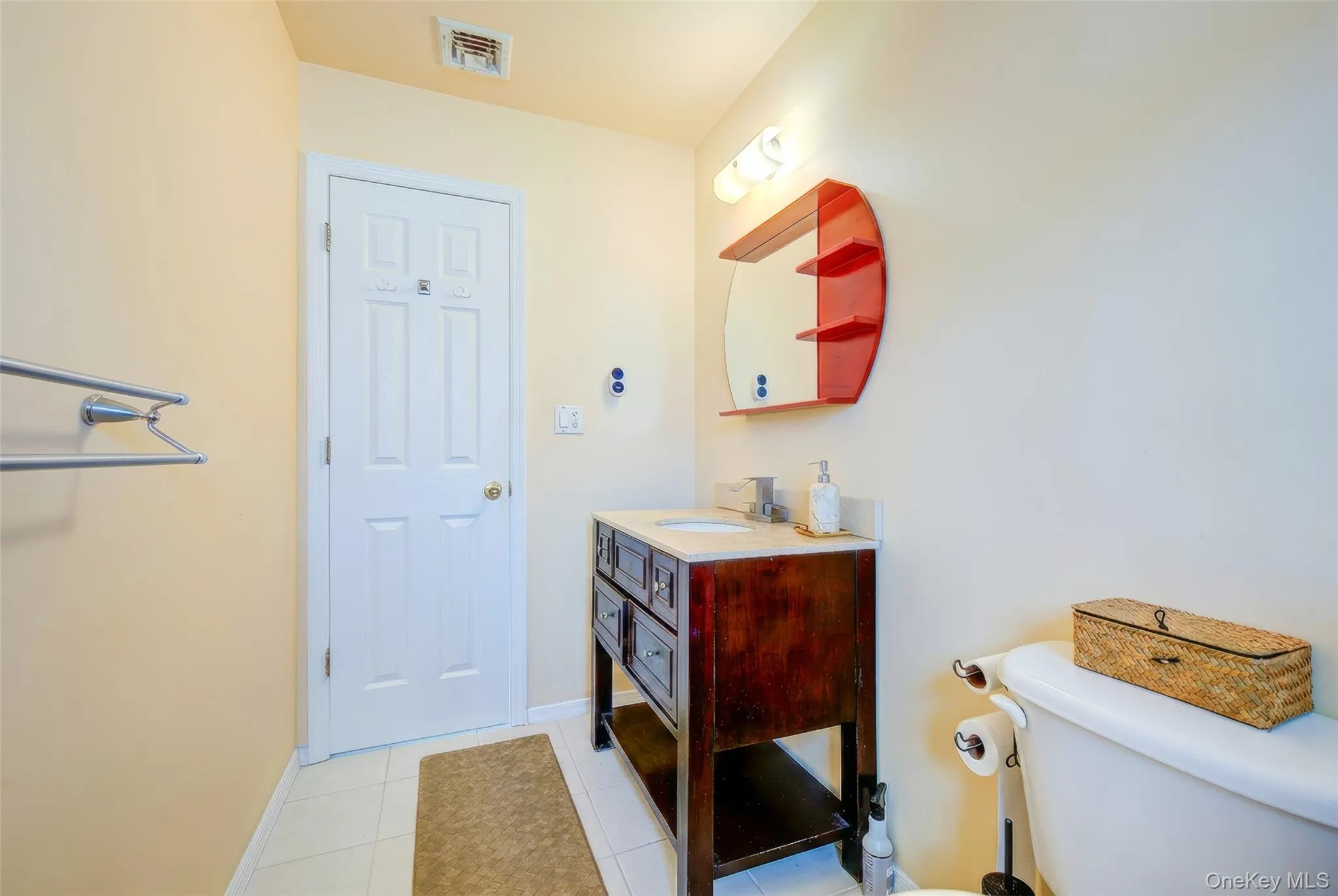 913 Arctic Street, Babylon, NY, 4 Bedrooms Bedrooms, 10 Rooms Rooms,2 BathroomsBathrooms,Residential,For Rent,Arctic,0,1008168 913 Arctic Street, Babylon, NY, 4 Bedrooms Bedrooms, 10 Rooms Rooms,2 BathroomsBathrooms,Residential,For Rent,Arctic,0,1008168