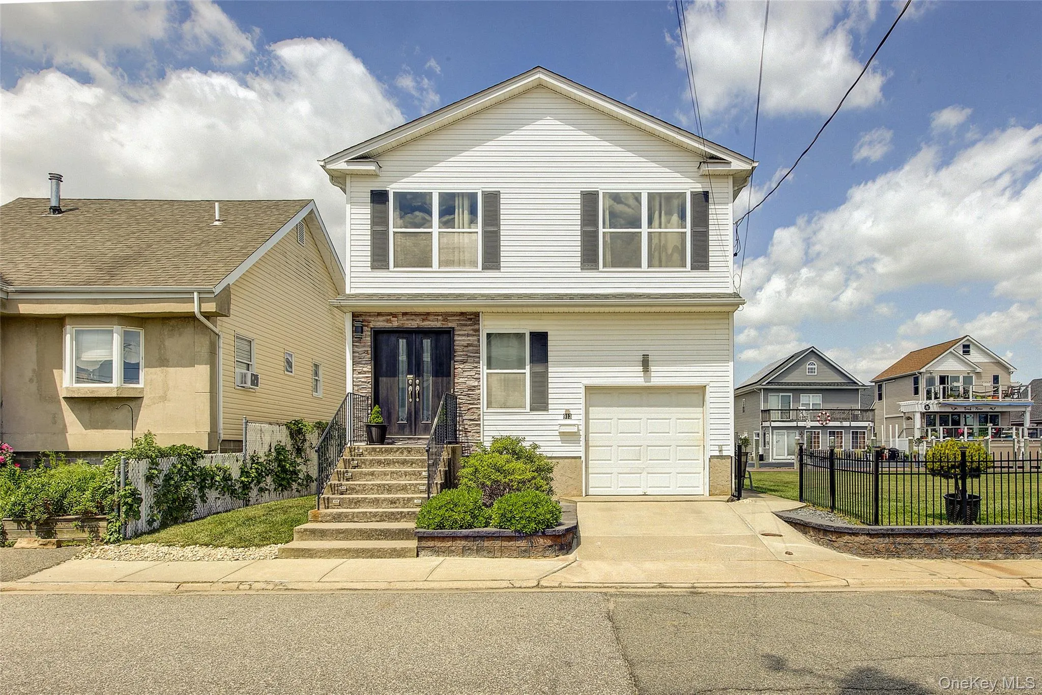 913 Arctic Street, Babylon, NY, 4 Bedrooms Bedrooms, 10 Rooms Rooms,2 BathroomsBathrooms,Residential,For Rent,Arctic,0,1008168 913 Arctic Street, Babylon, NY, 4 Bedrooms Bedrooms, 10 Rooms Rooms,2 BathroomsBathrooms,Residential,For Rent,Arctic,0,1008168